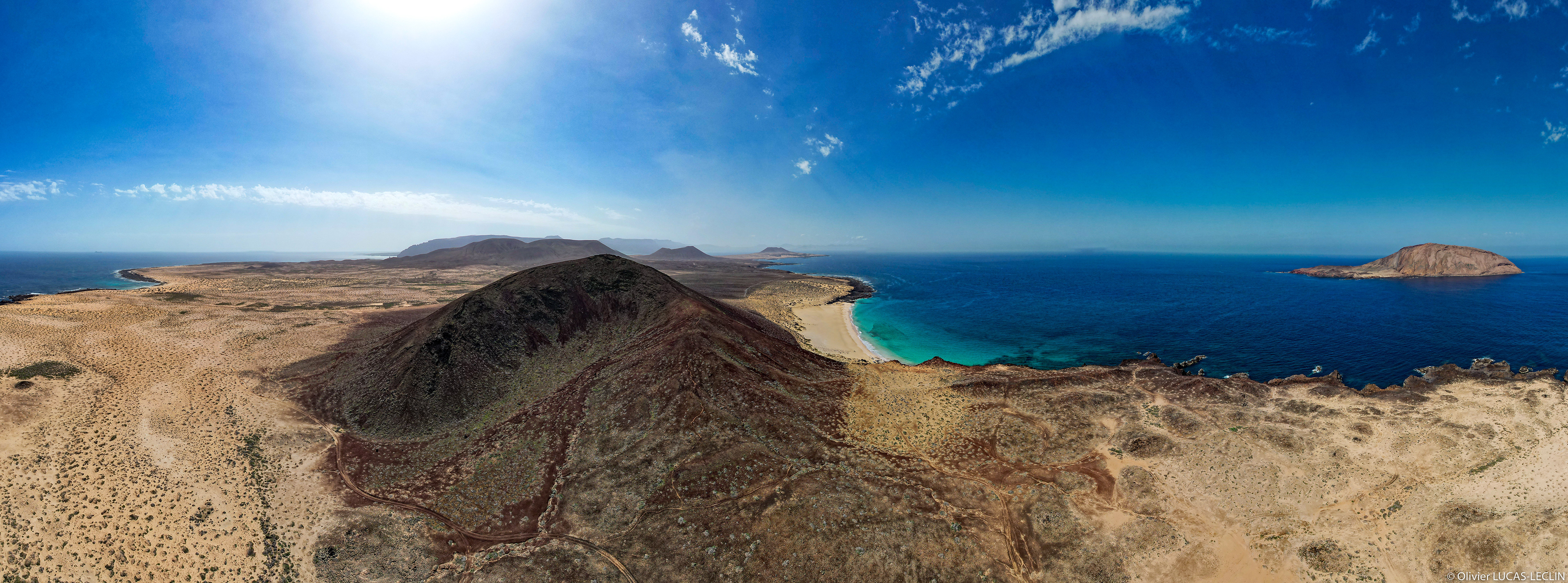 Lanzarote / La Graciosa / Panorama Montaña Bermeja - Playa de Las Conchas