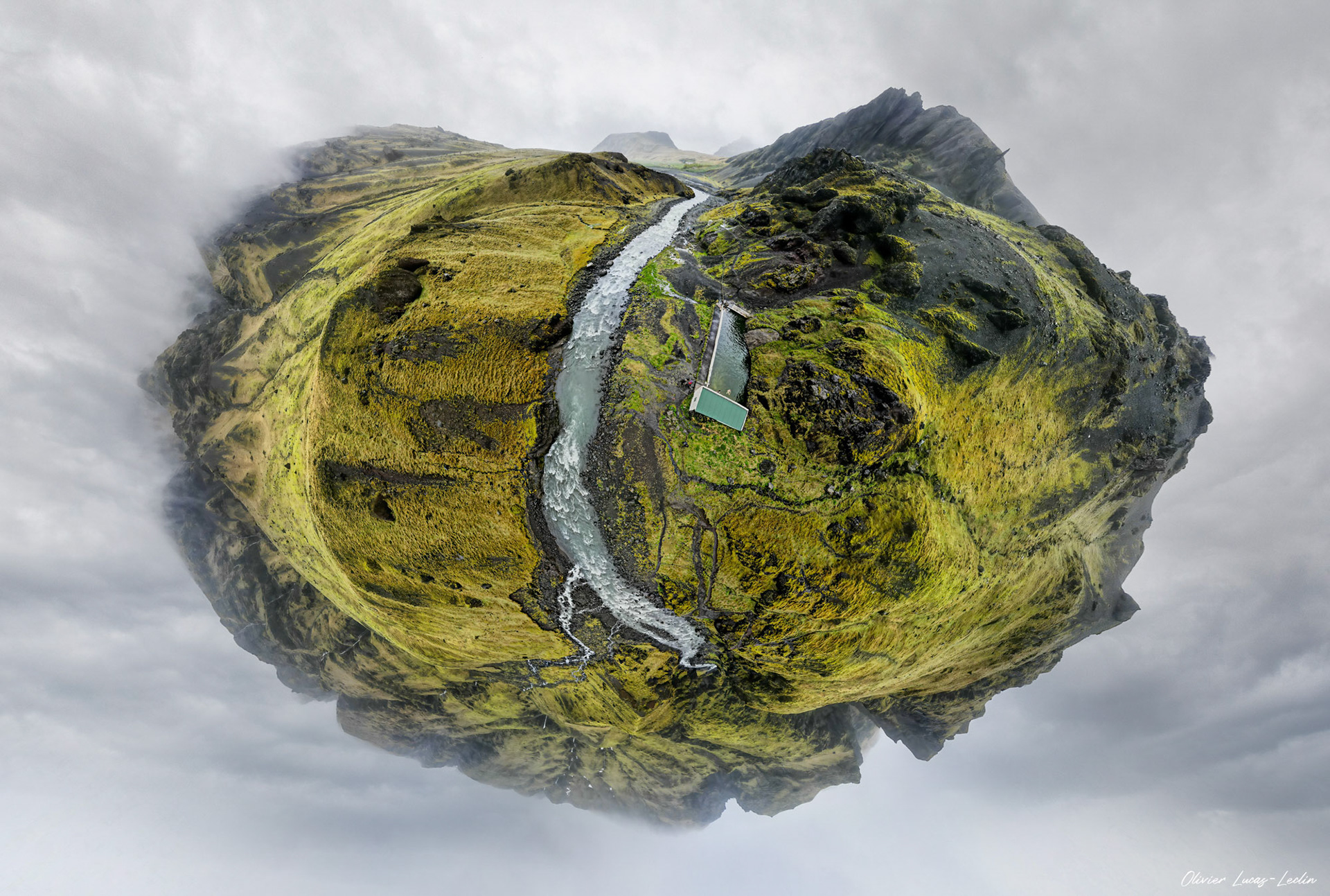 Islande / Bassin de Seljavallalaug