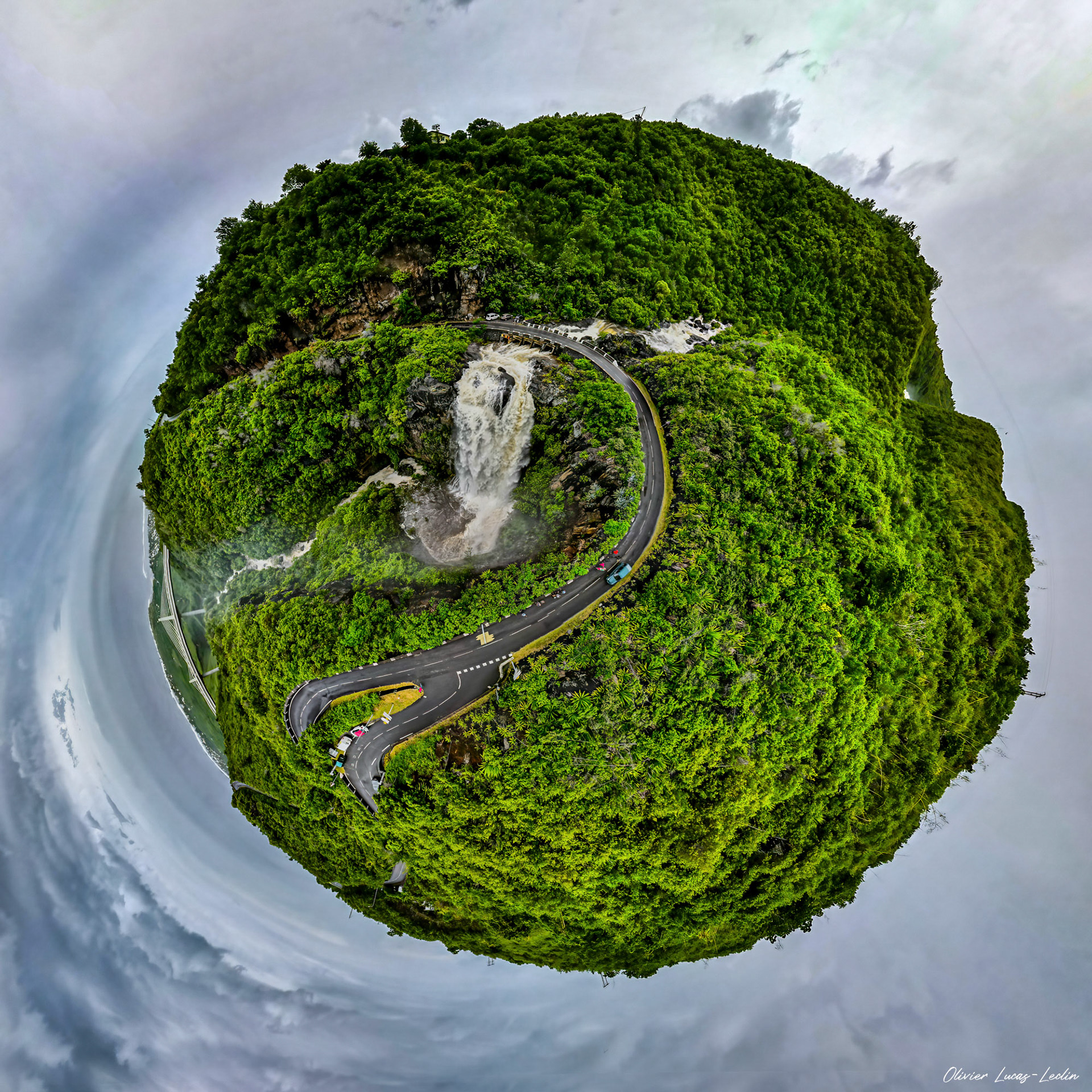 Réunion / Cyclone Batsiraï / Ravine Trois Bassins