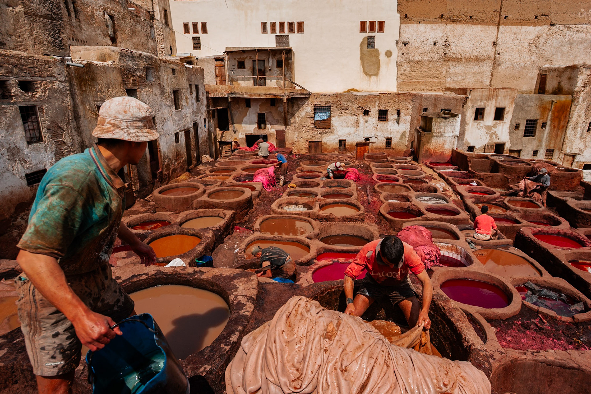 Tanners and leather dyers in Fez, Morocco, North Africa, Africa, 2007.