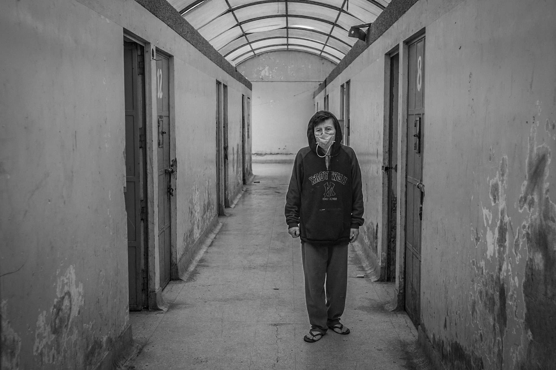 LURIGANCHO PRISON, SAN JUAN DE LURIGANCHO, LIMA, PERU: View of the corridor for tuberculosis patients, isolated to prevent the spread of tuberculosis.