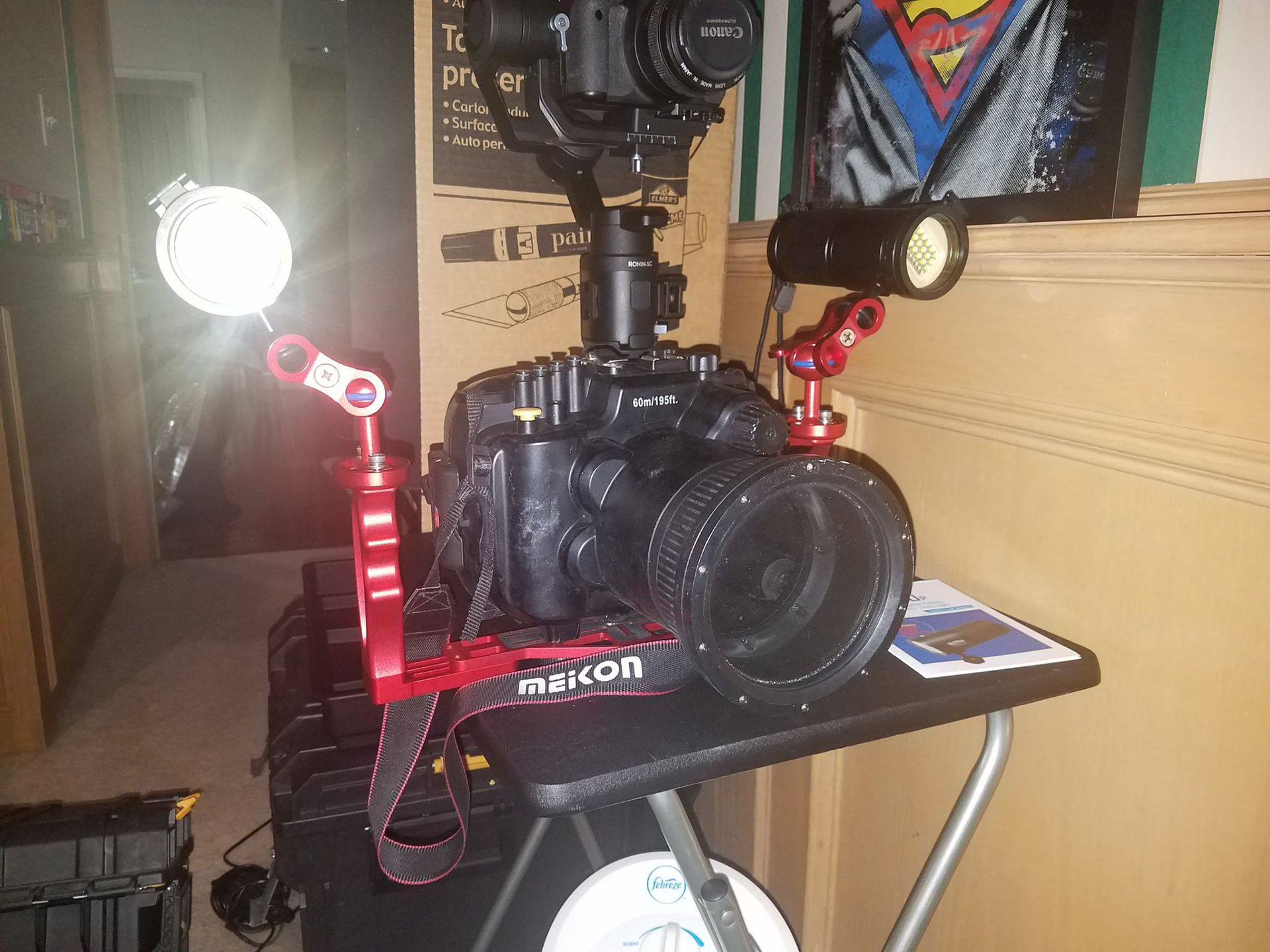 Canon MK3 Meikon Underwater housing with tray and arms and 10k Lumen Underwater lights.