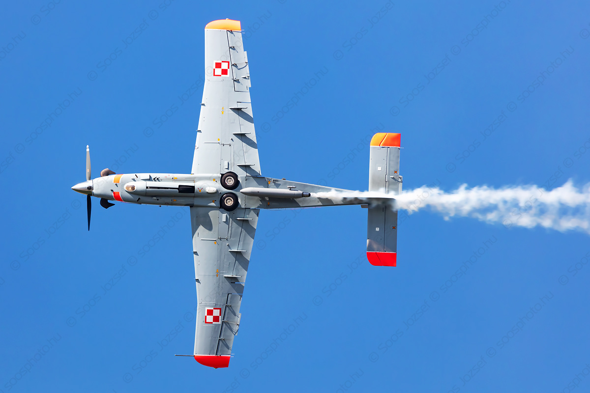 Polish Air Force Orlik Aerobatic Team solo display