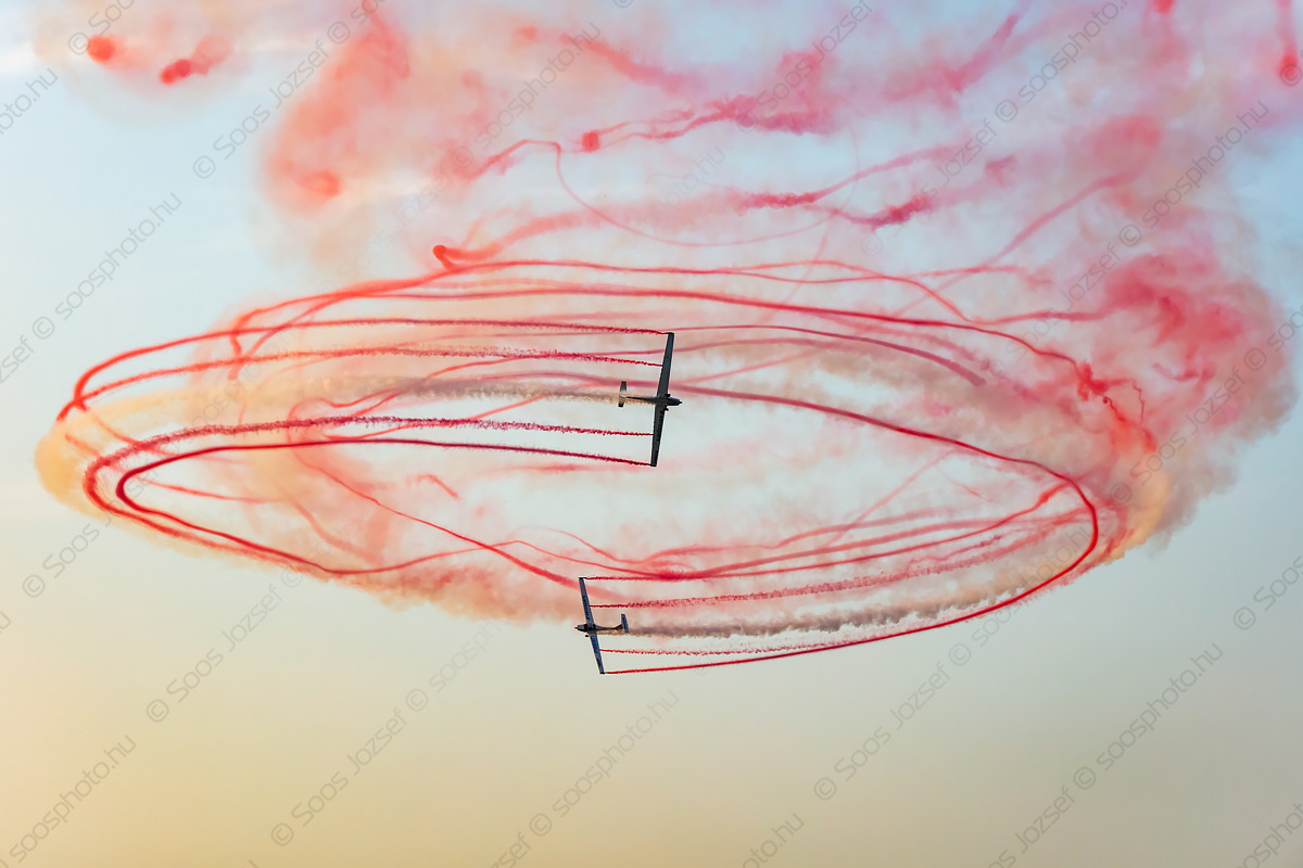 Aerosparx team twilight display with smoke effects