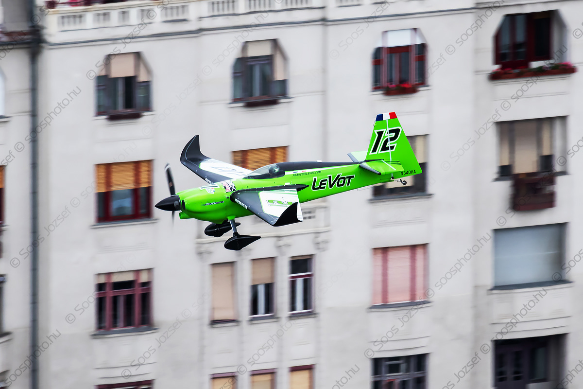 François Le Vot preparing for the start over Budapest