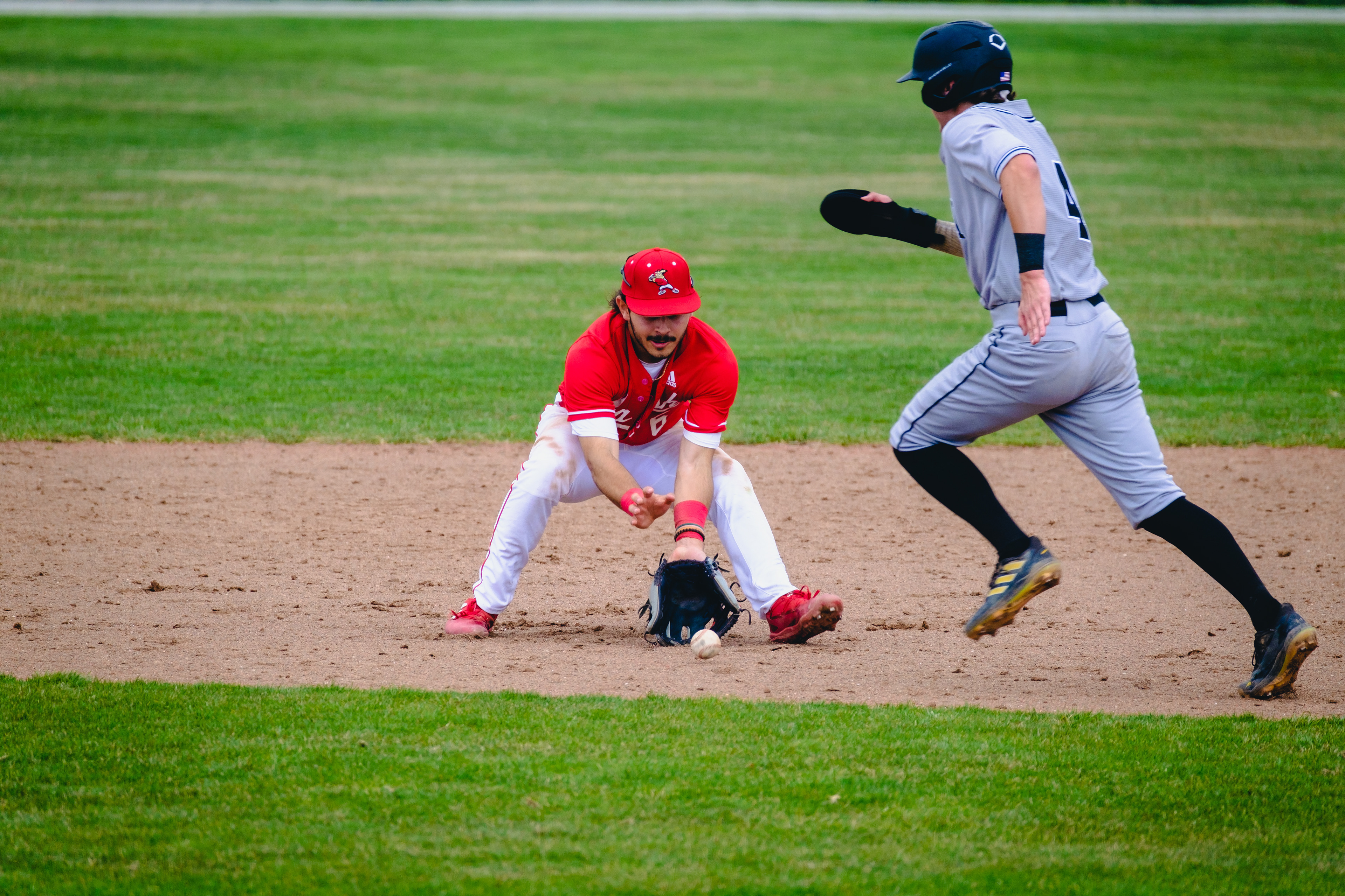 CRAWFORDSVILLE, IN – 04.04.2023 – Infielder Michael Galanos #6 of the Wabash Little Giants during the game against the DePauw Tigers and the Wabash Little Giants at Goodrich Ballpark in Crawfordsville, IN. 