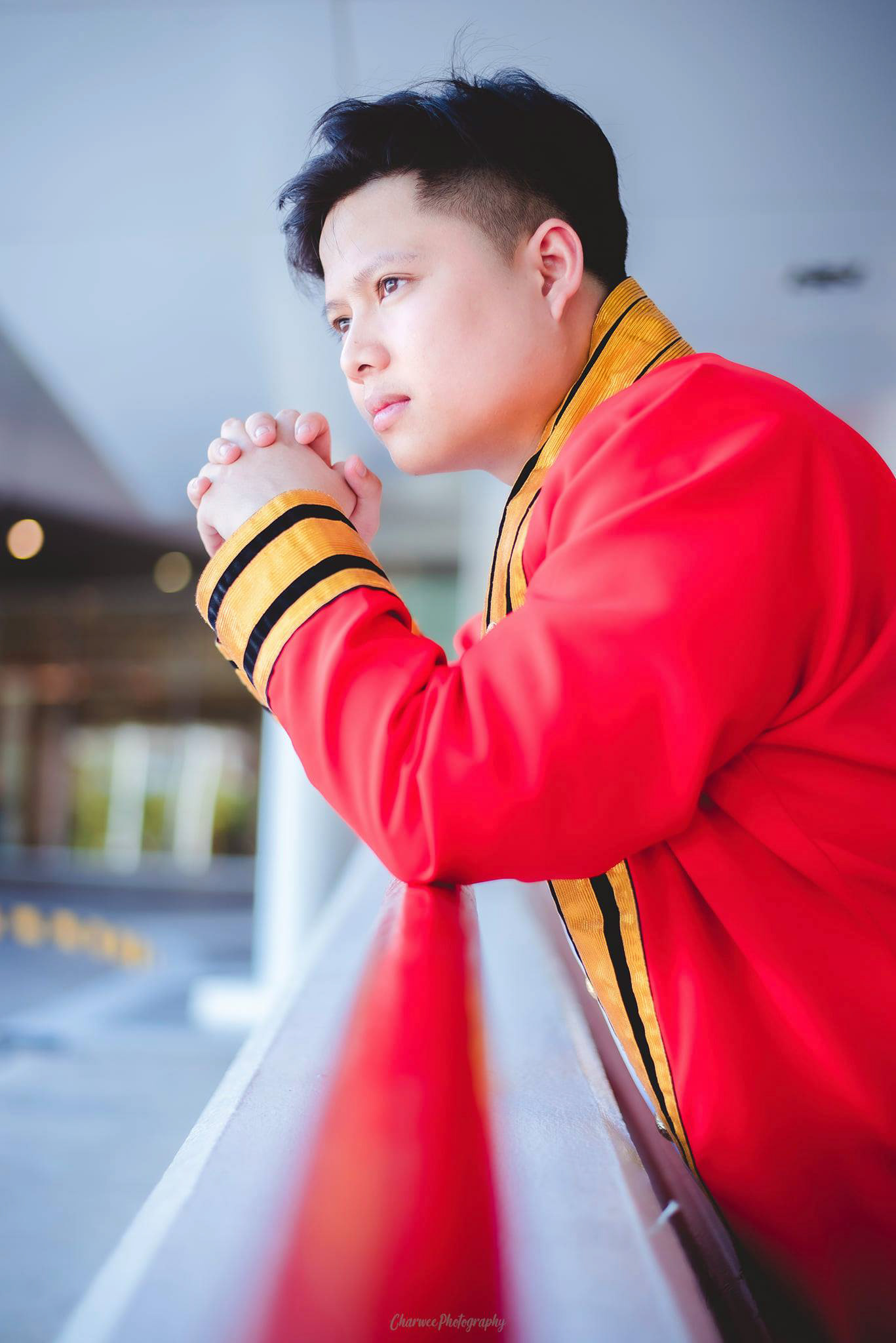 King Mongkut's University of Technology Thonburi ถ่ายภาพรับปริญญา นอกรอบราคาพิเศษจ้า ติดต่อสอบถามรายละเอียดได้นะครับ Line : charwee Tel : 0841664941