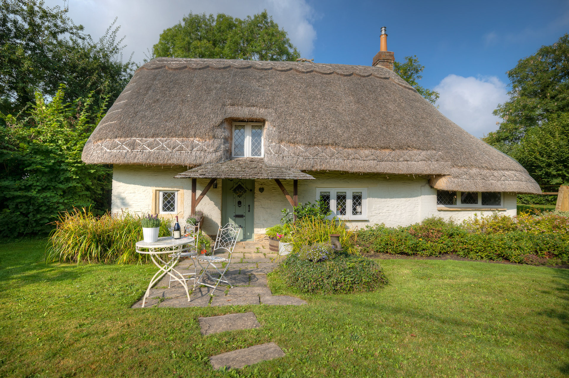 Airbnb exterior property photos