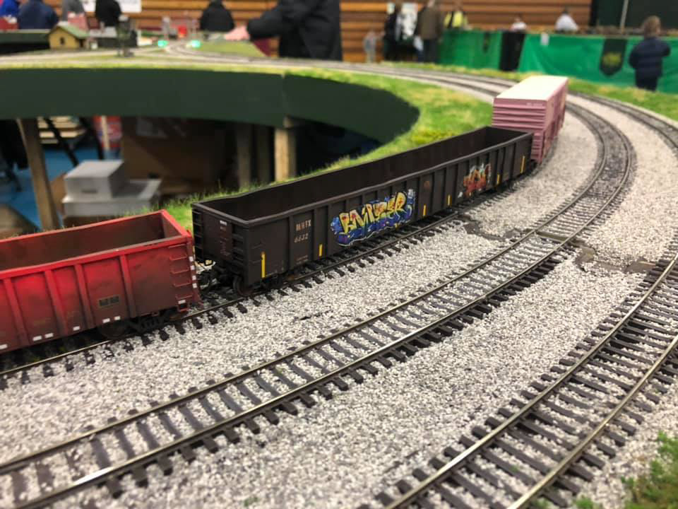 Weathered HO Scale Exact Rail Gondolas