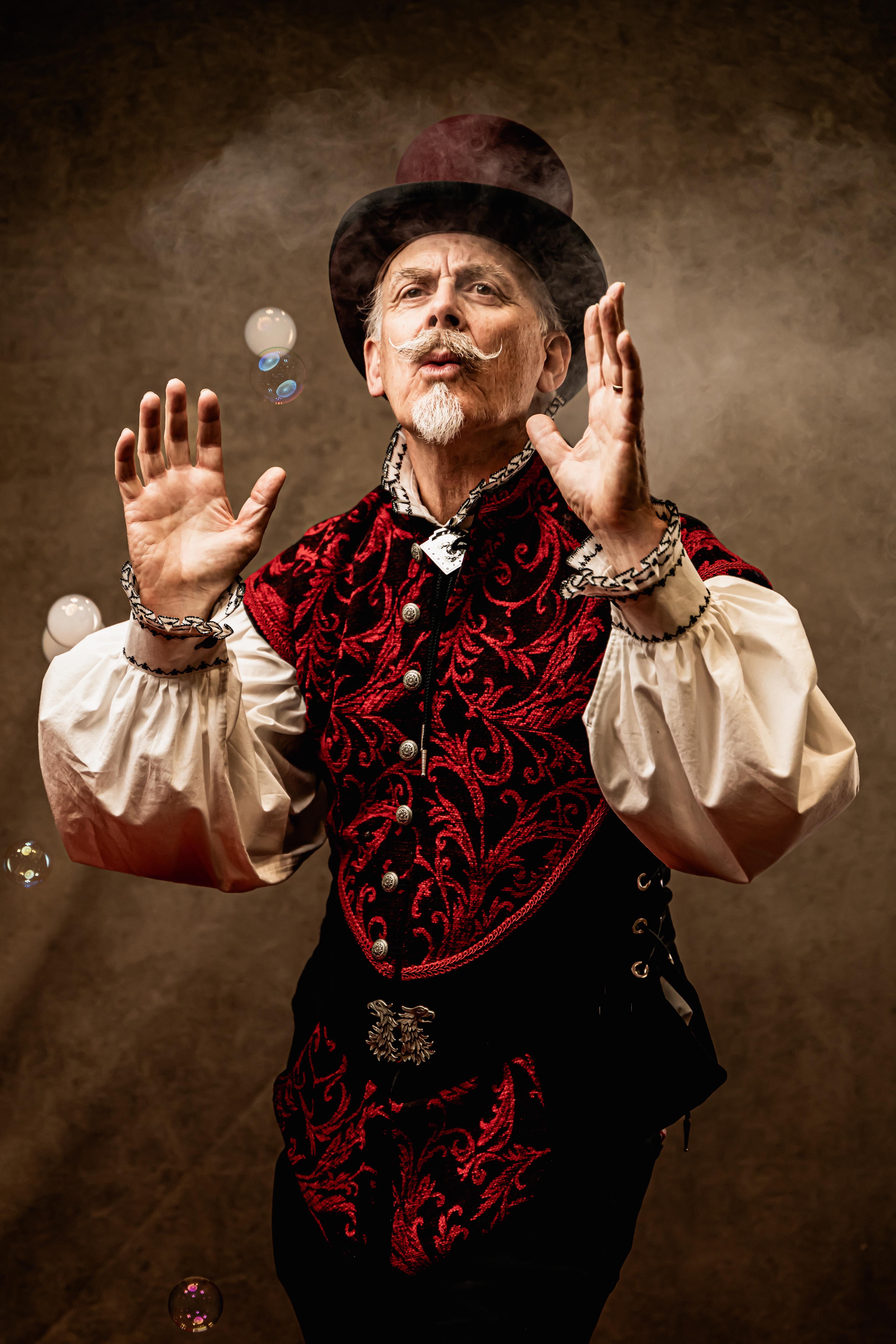 Where portraiture meets storytelling.