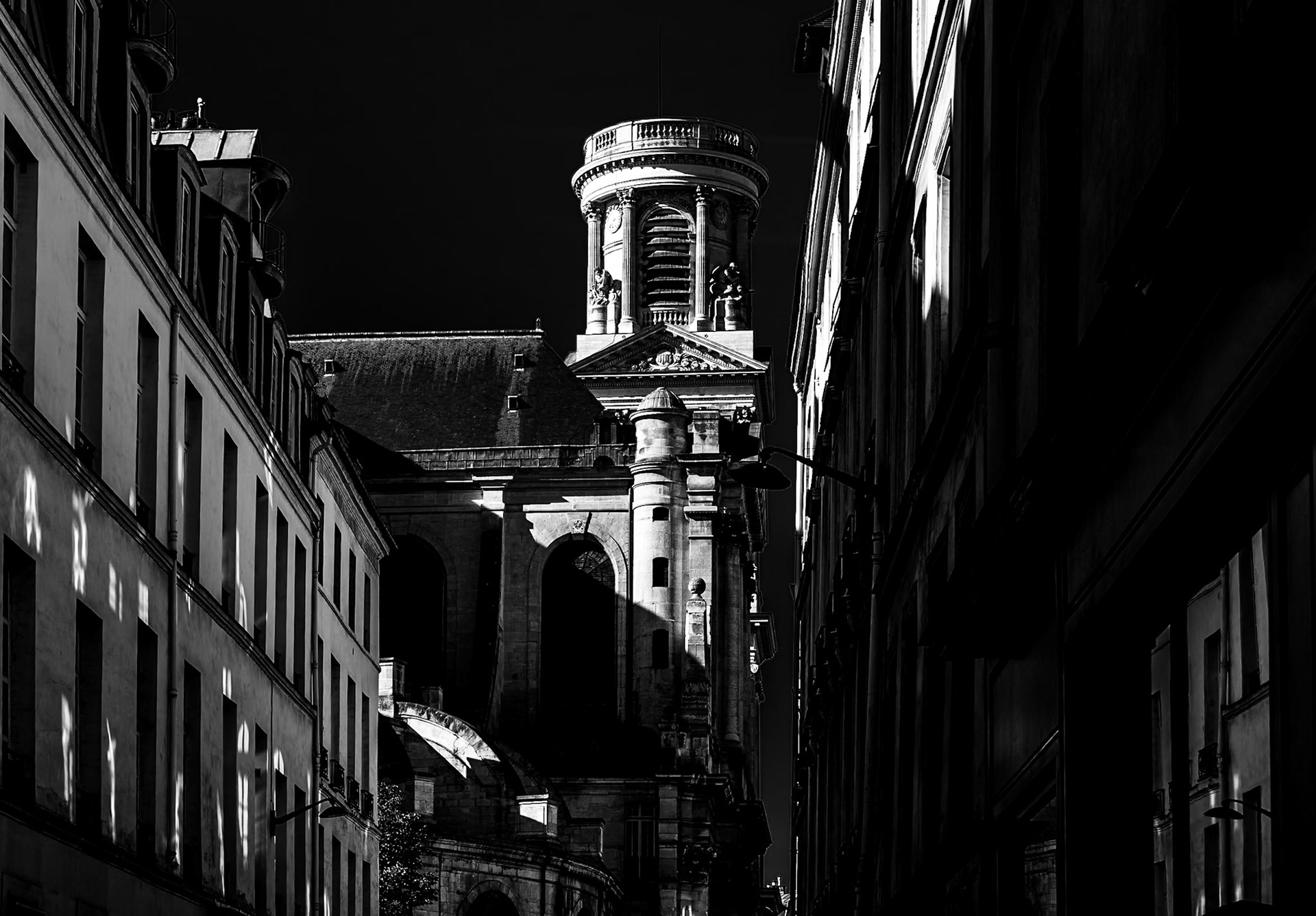 Surreal Paris | 2025 | #10071155