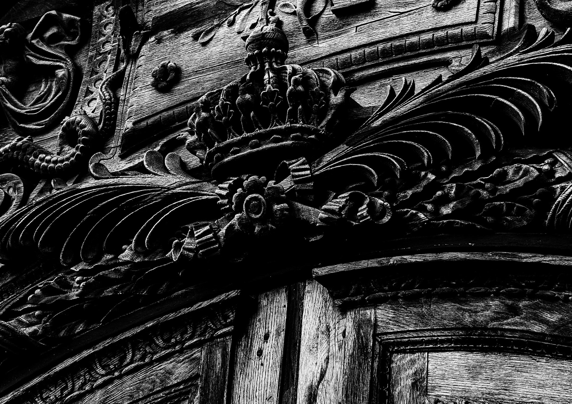 Lourve Door | 2025 | #10121619