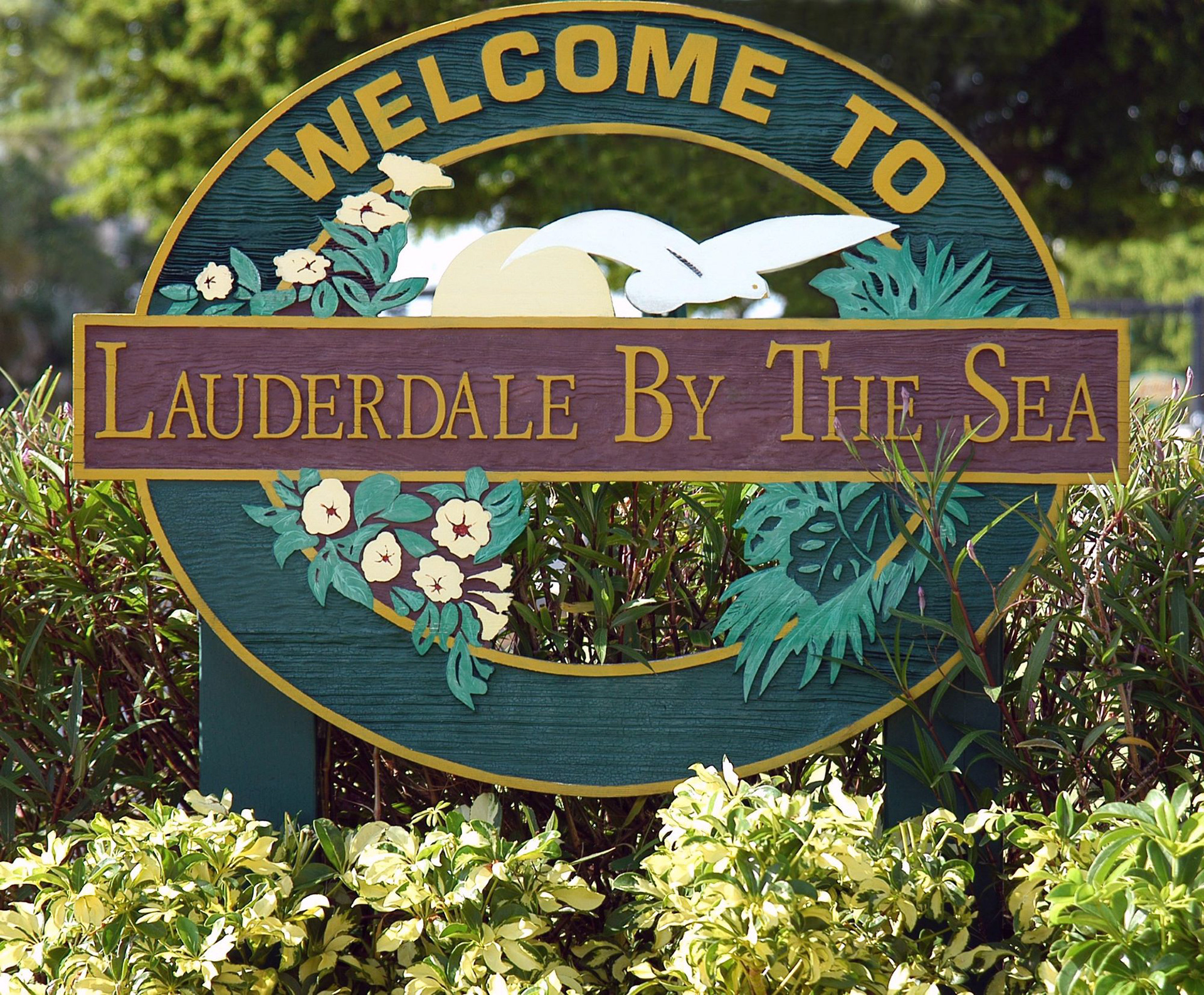 Welcome to Lauderdale by the Sea sign