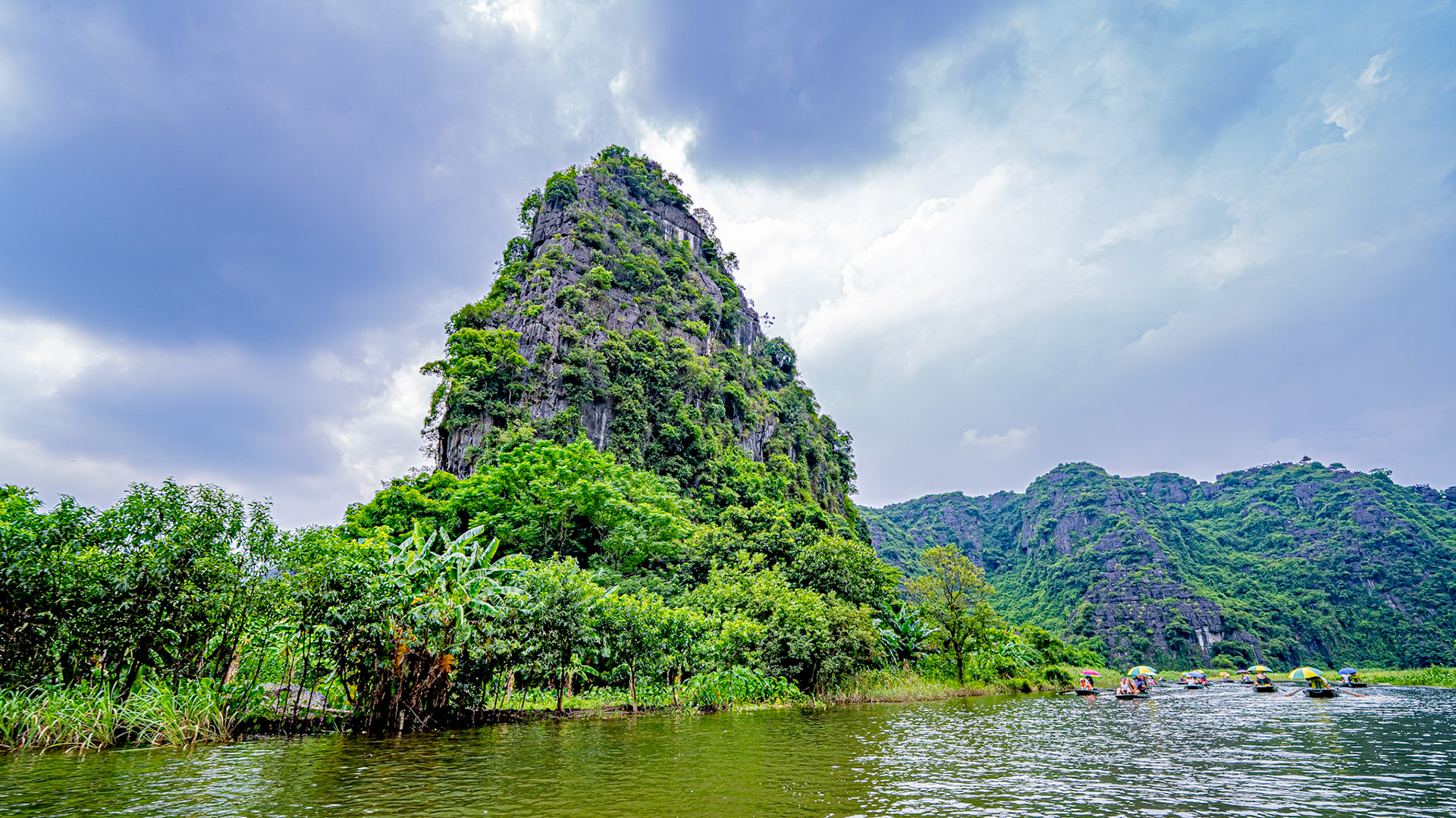 Could be Halong Bay