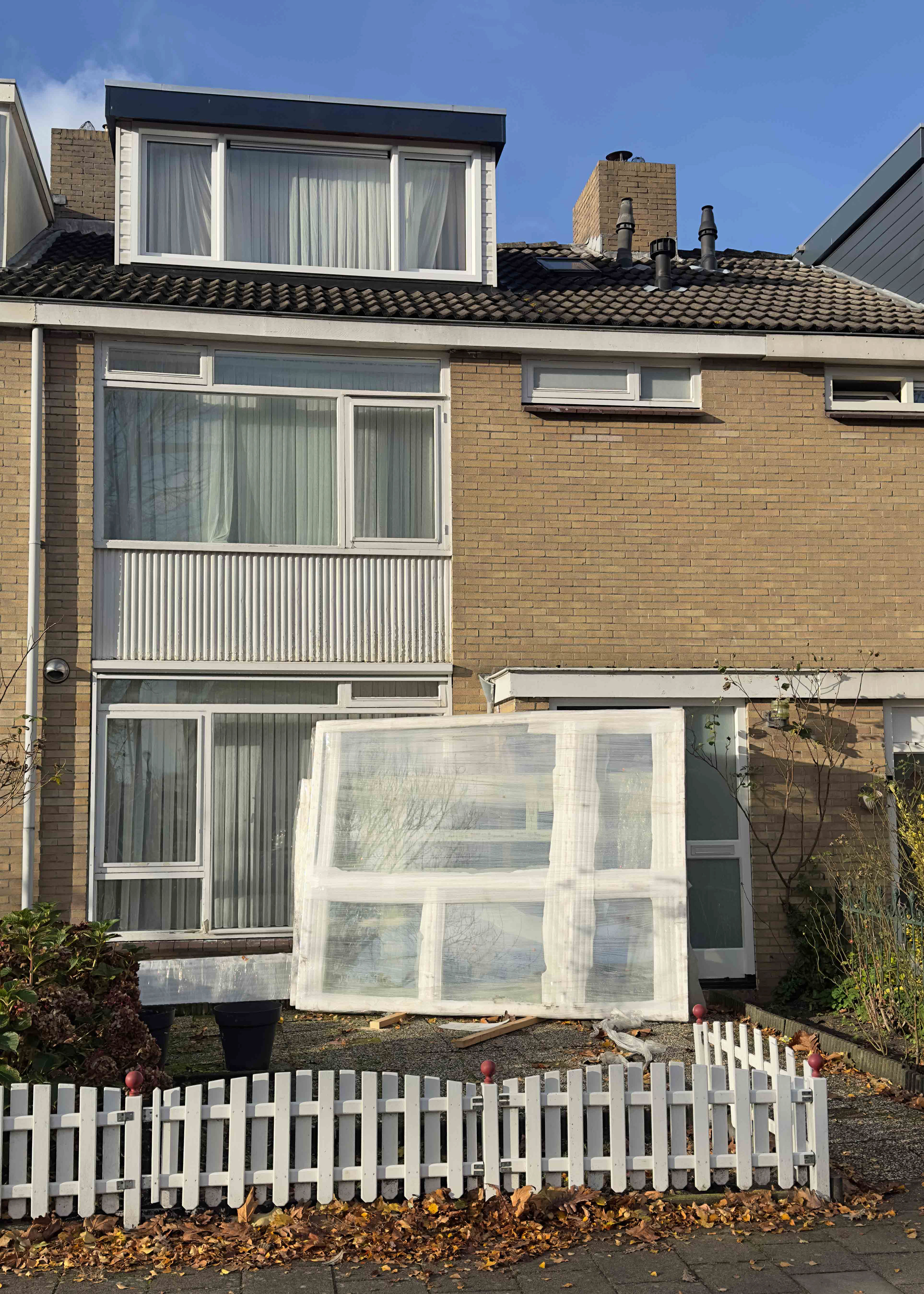 LEVERING