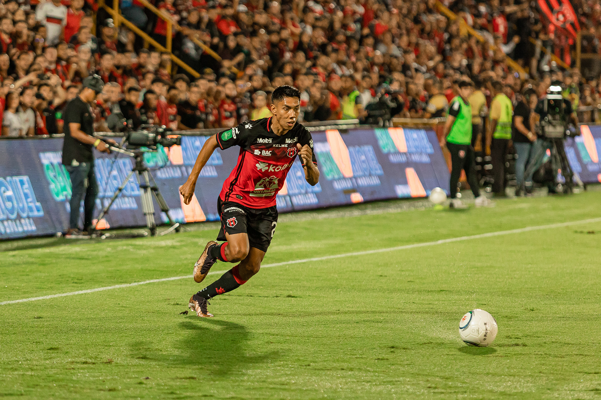 Liga Deportiva Alajuelense, Saprissa, Deportes, Costa Rica