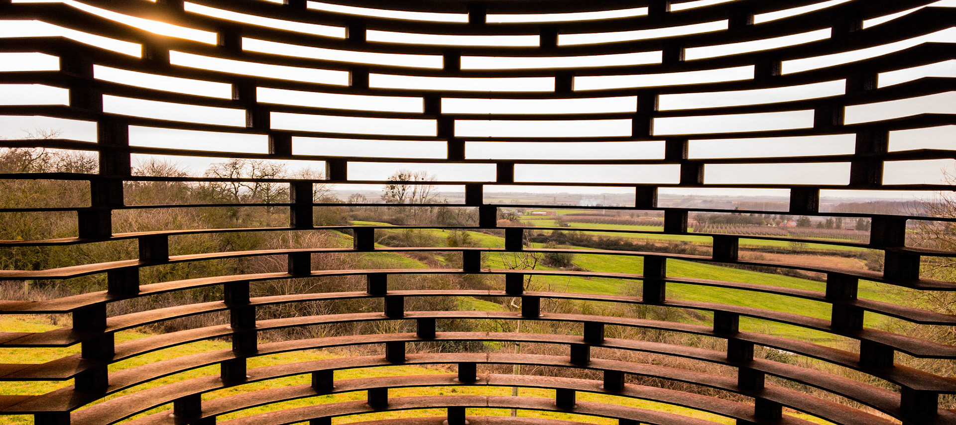 "reading between the lines", Looz (BE)