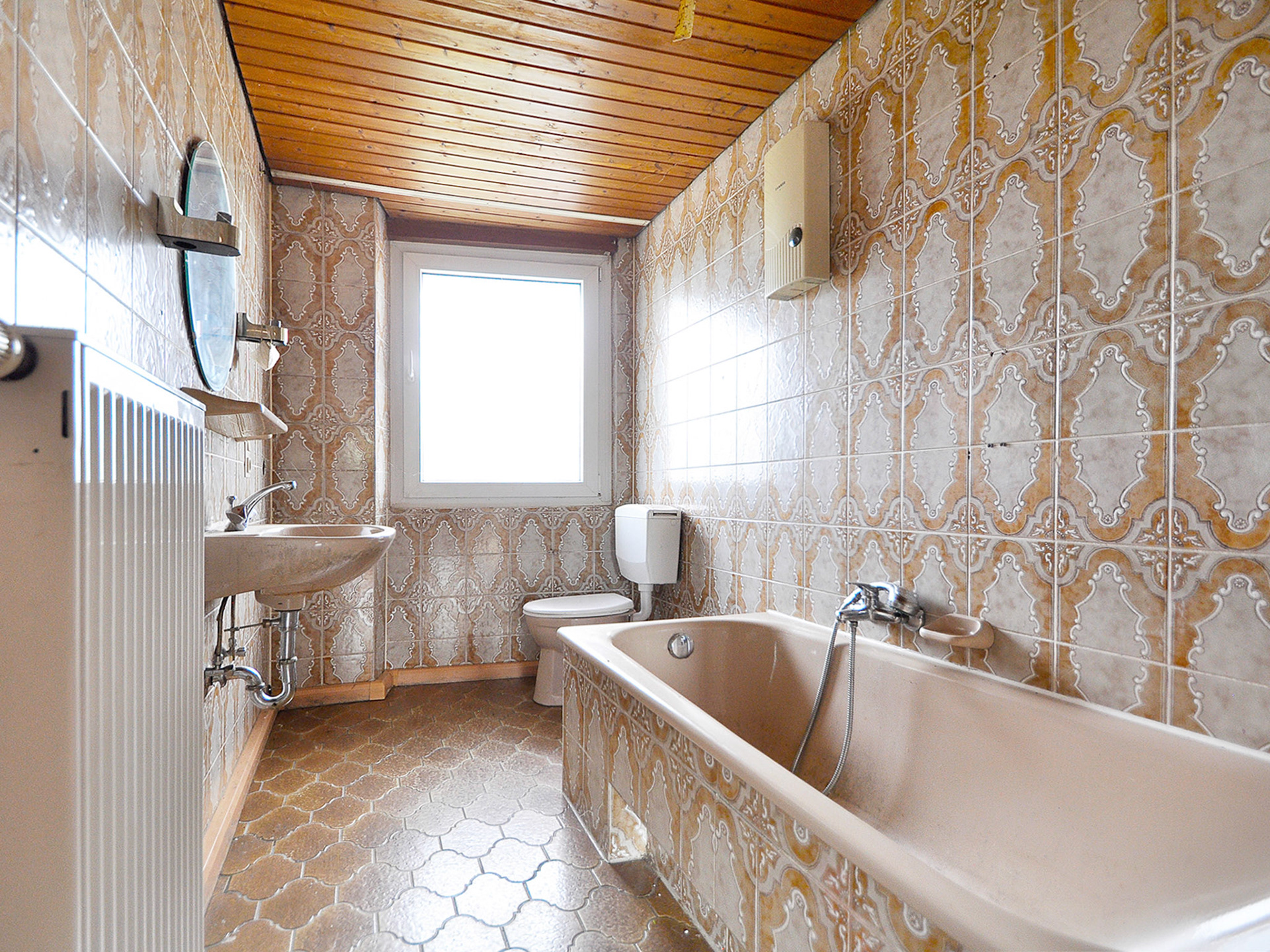 Wohnung 2- OG Badezimmer