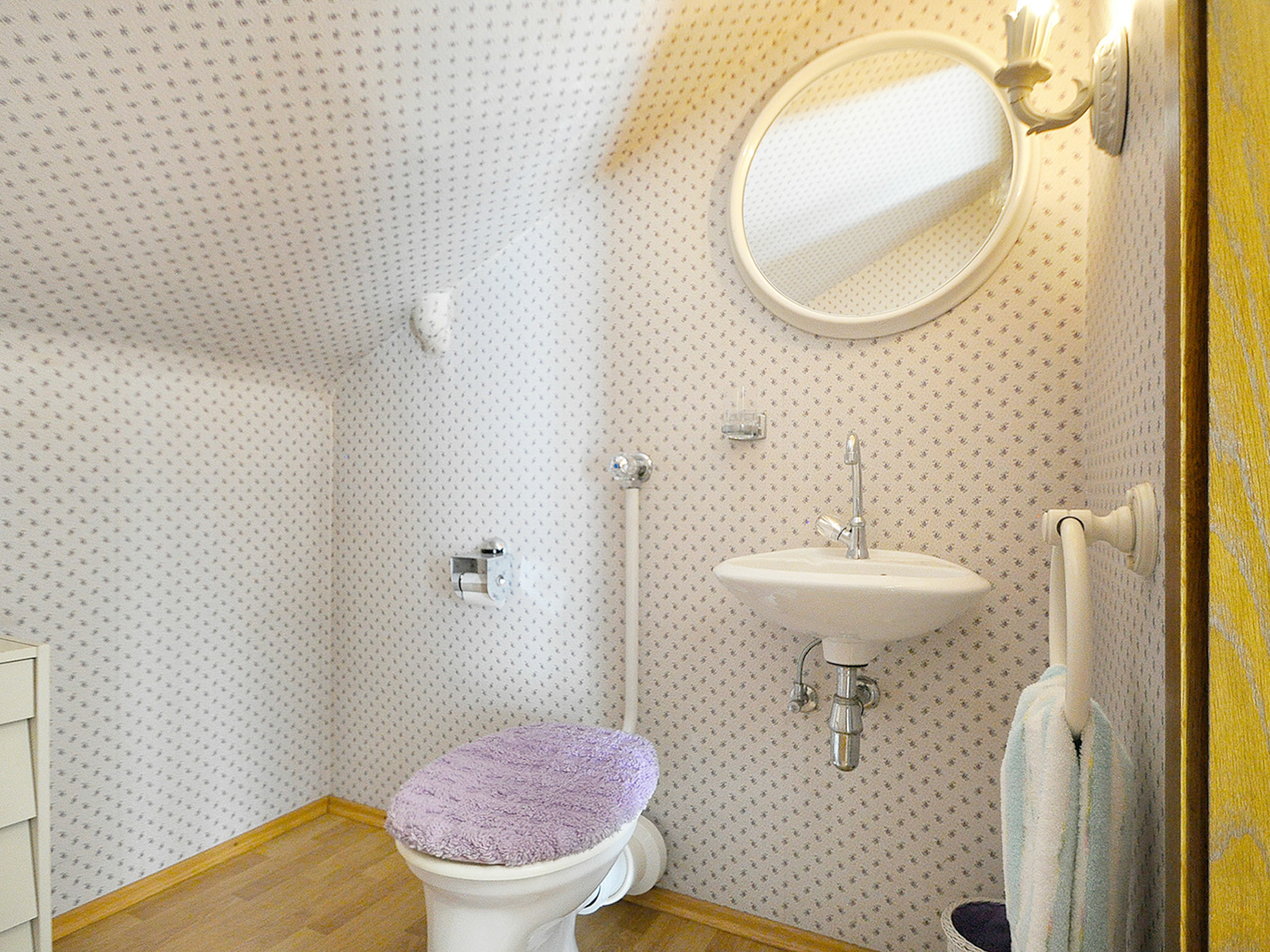 Gäste-WC im Obergeschoss