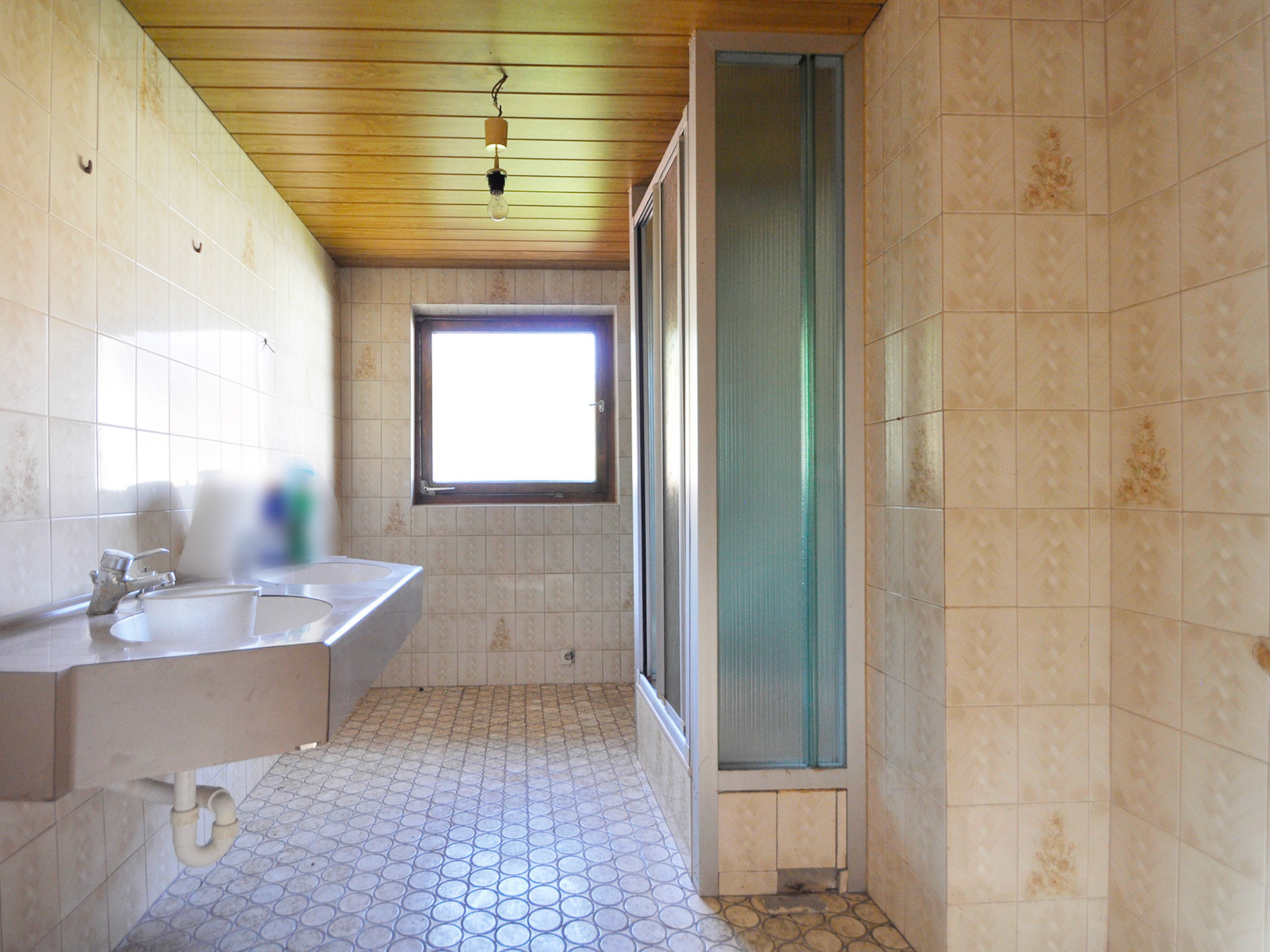 Badezimmer im Obergeschoss