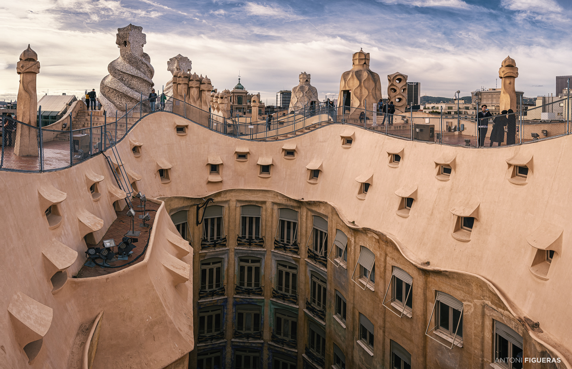La Pedrera (Antoni Gaudí)