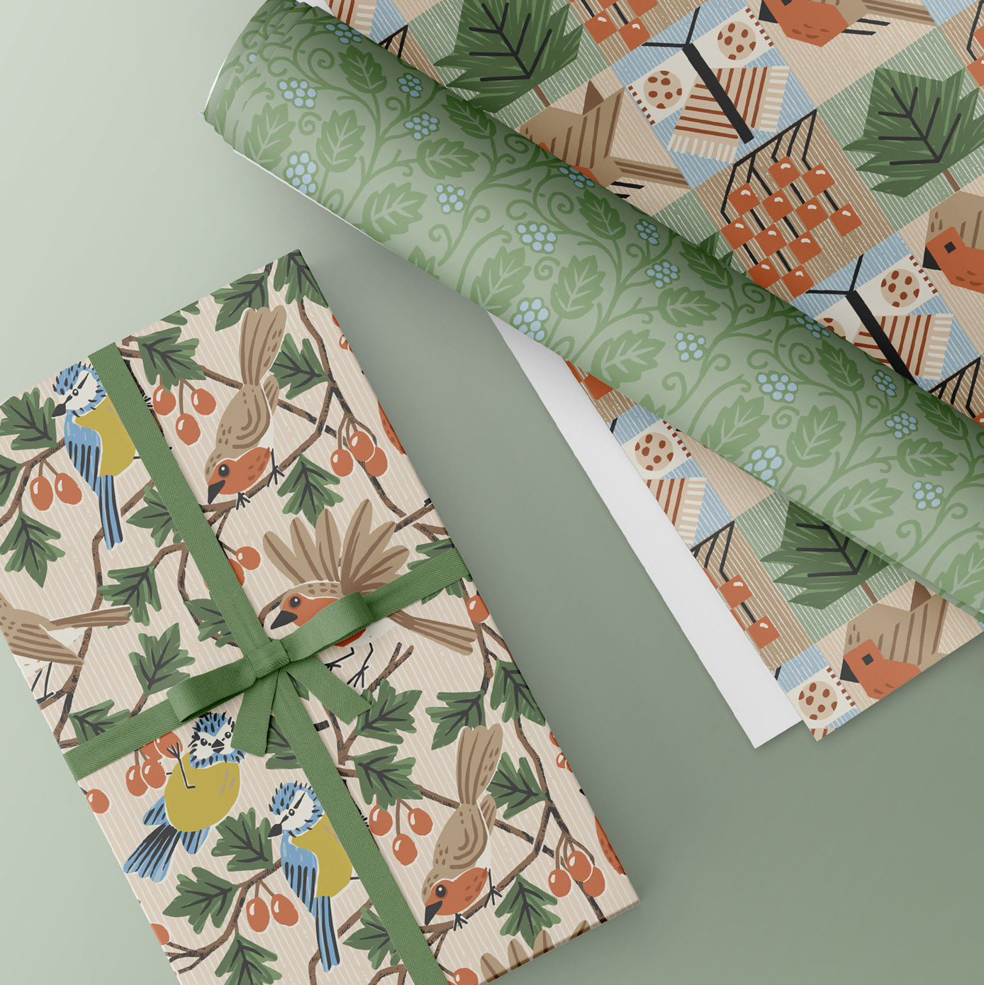 Hawthorne Hedgerow Gift Wrap