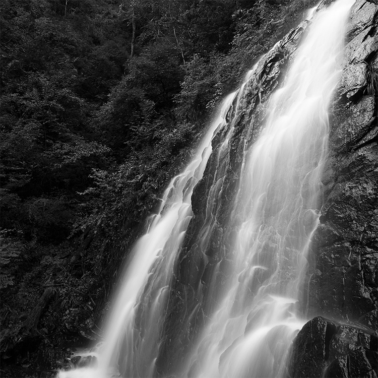 静岡県伊豆市の旭滝