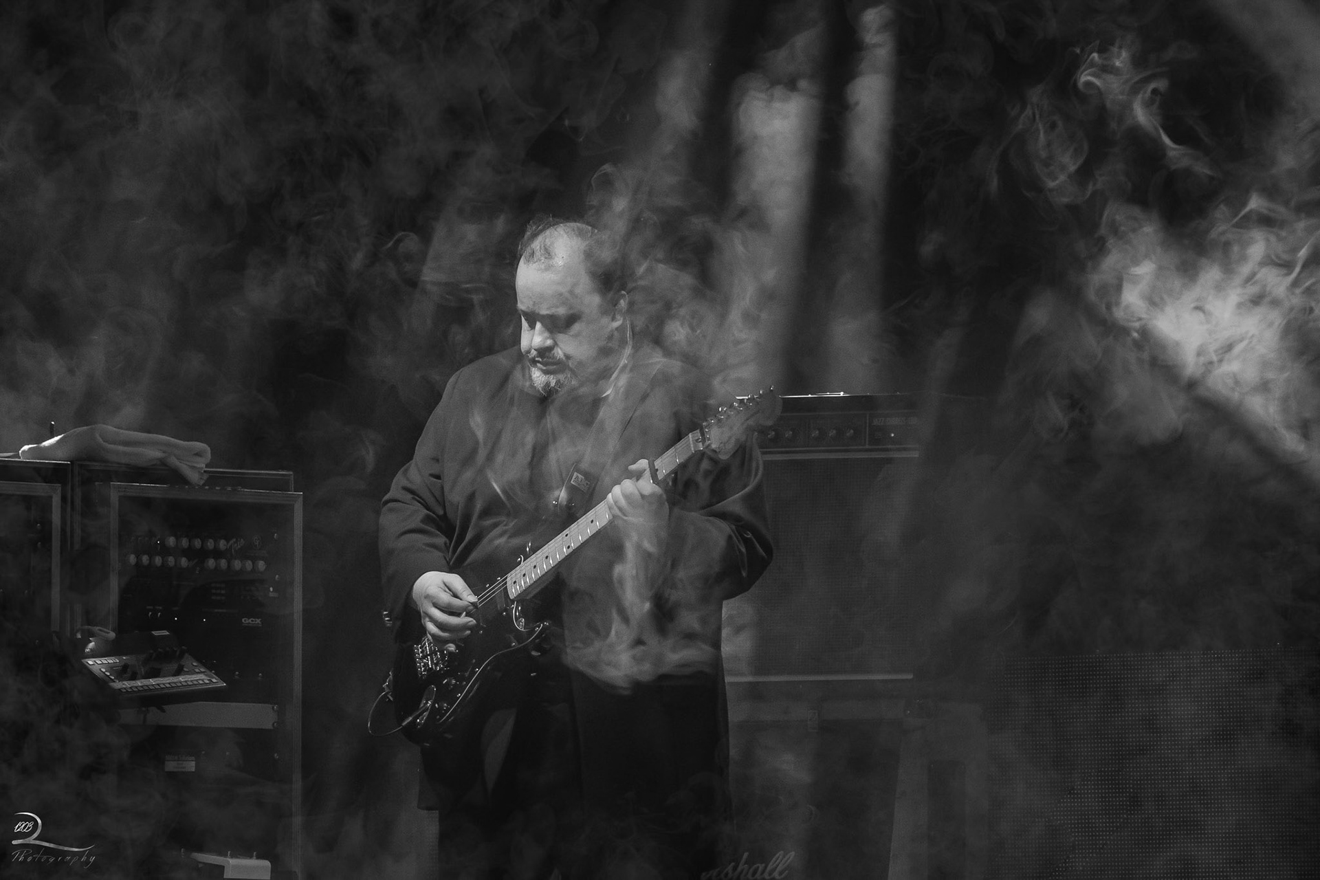 Marillion Vrijdag: The King of Sunset Town, The Bell in the Sea, The Uninvited Guest, Seasons End, Splintering Heart, This Town, The Rakes Progress, 100 Nights, Holidays in Eden, Dry Land (How We Live cover), Cover My Eyes (Pain and Heaven), Bridge, Living With the Big Lie, Runaway, Hollow Man, Brave, Gazpacho, Cannibal Surf Babe, King