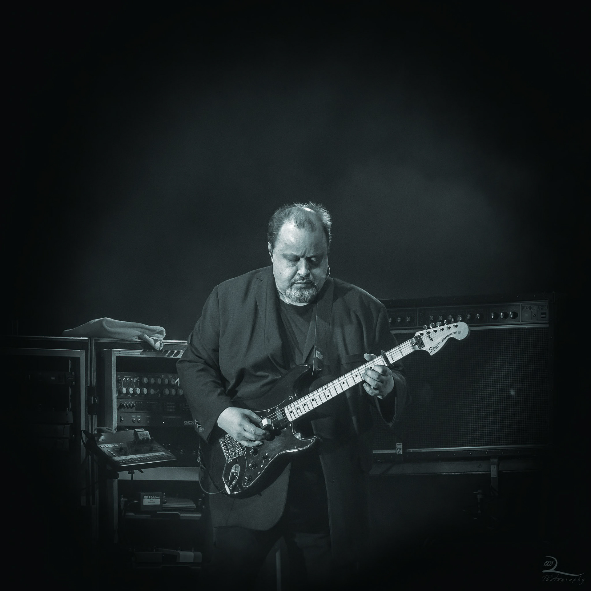 Marillion Vrijdag: The King of Sunset Town, The Bell in the Sea, The Uninvited Guest, Seasons End, Splintering Heart, This Town, The Rakes Progress, 100 Nights, Holidays in Eden, Dry Land (How We Live cover), Cover My Eyes (Pain and Heaven), Bridge, Living With the Big Lie, Runaway, Hollow Man, Brave, Gazpacho, Cannibal Surf Babe, King