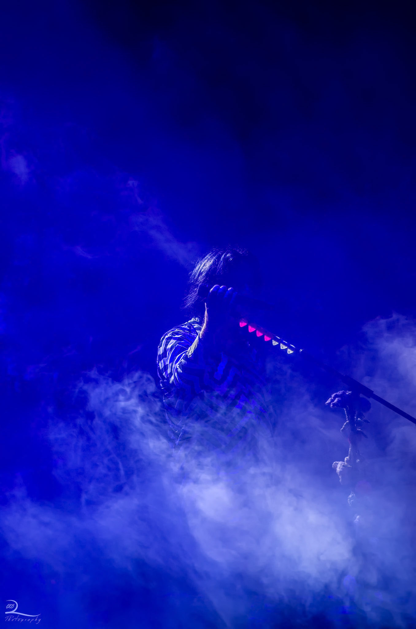 Uploads Adobe My Portfolio\Marillion - Tumble Down The Years\Tumble Down The Years-12