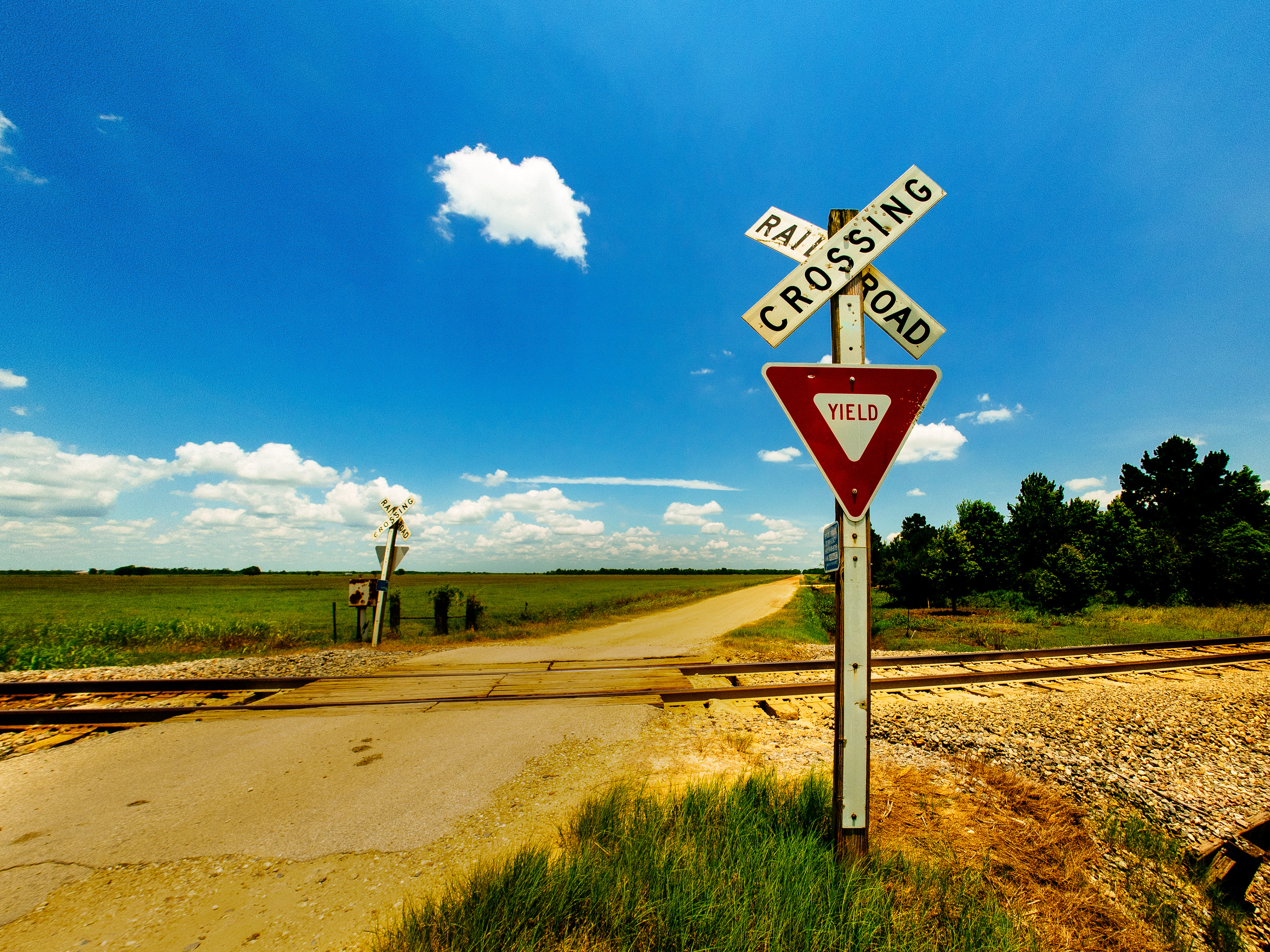 A railroad crossing outside of Dayton, Texas, USA.