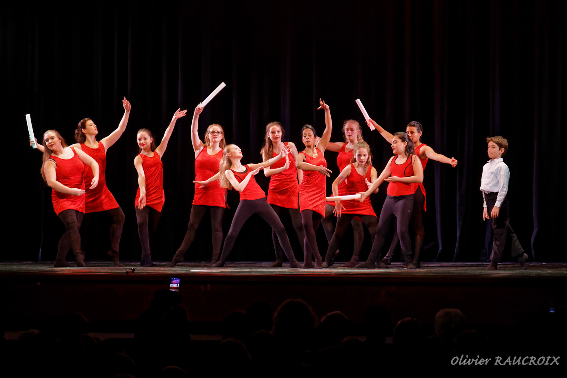 Spectacle de danse "Au Clair de la Lune" dans la salle "Au Temps Choisi" de Gilly