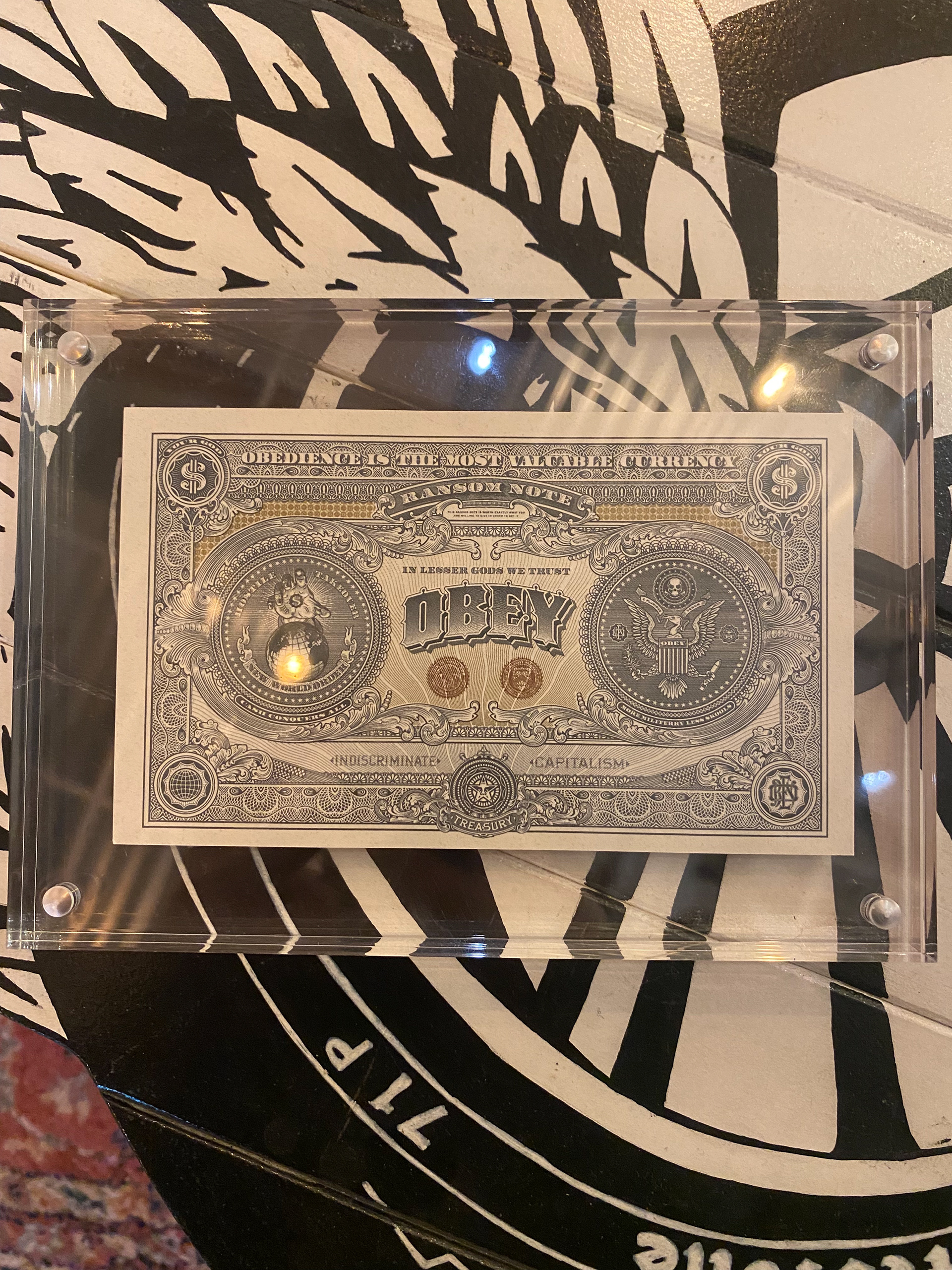 300€ (Dos)