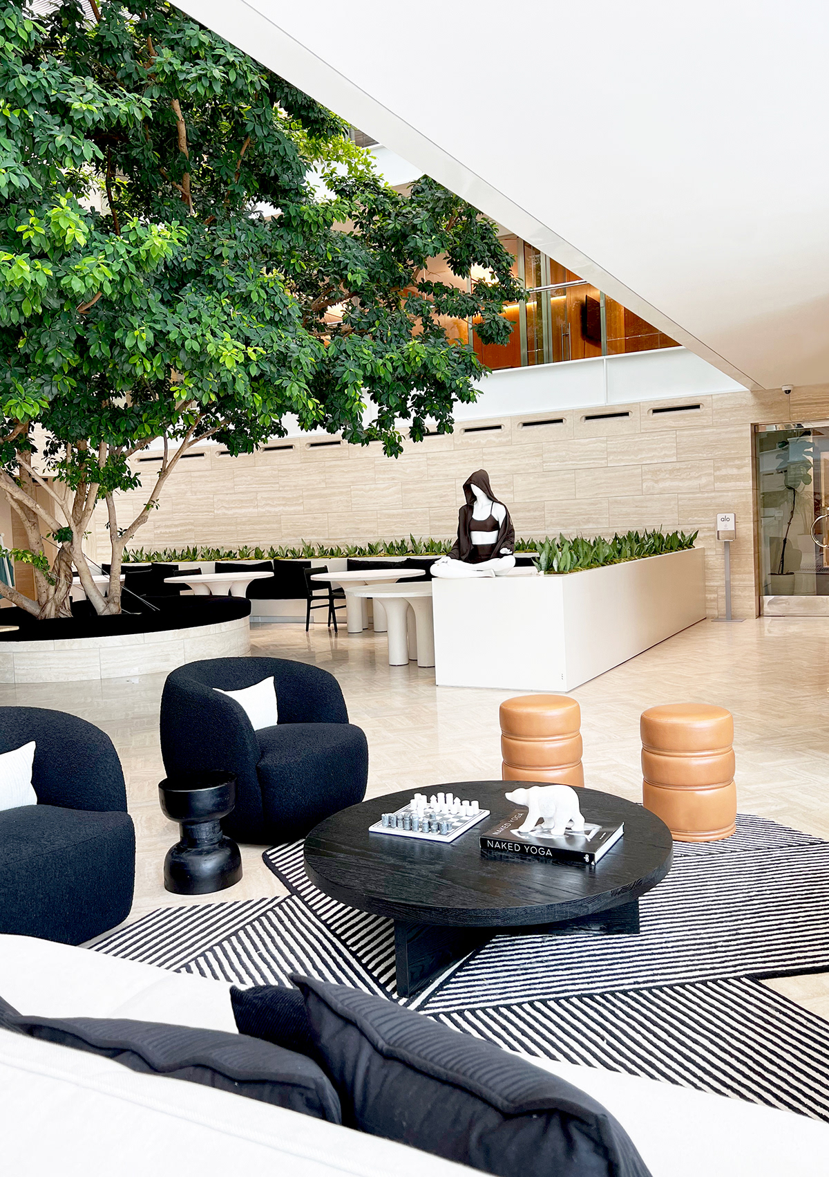 Olivia Erwin Interiors - ALO HEADQUARTERS