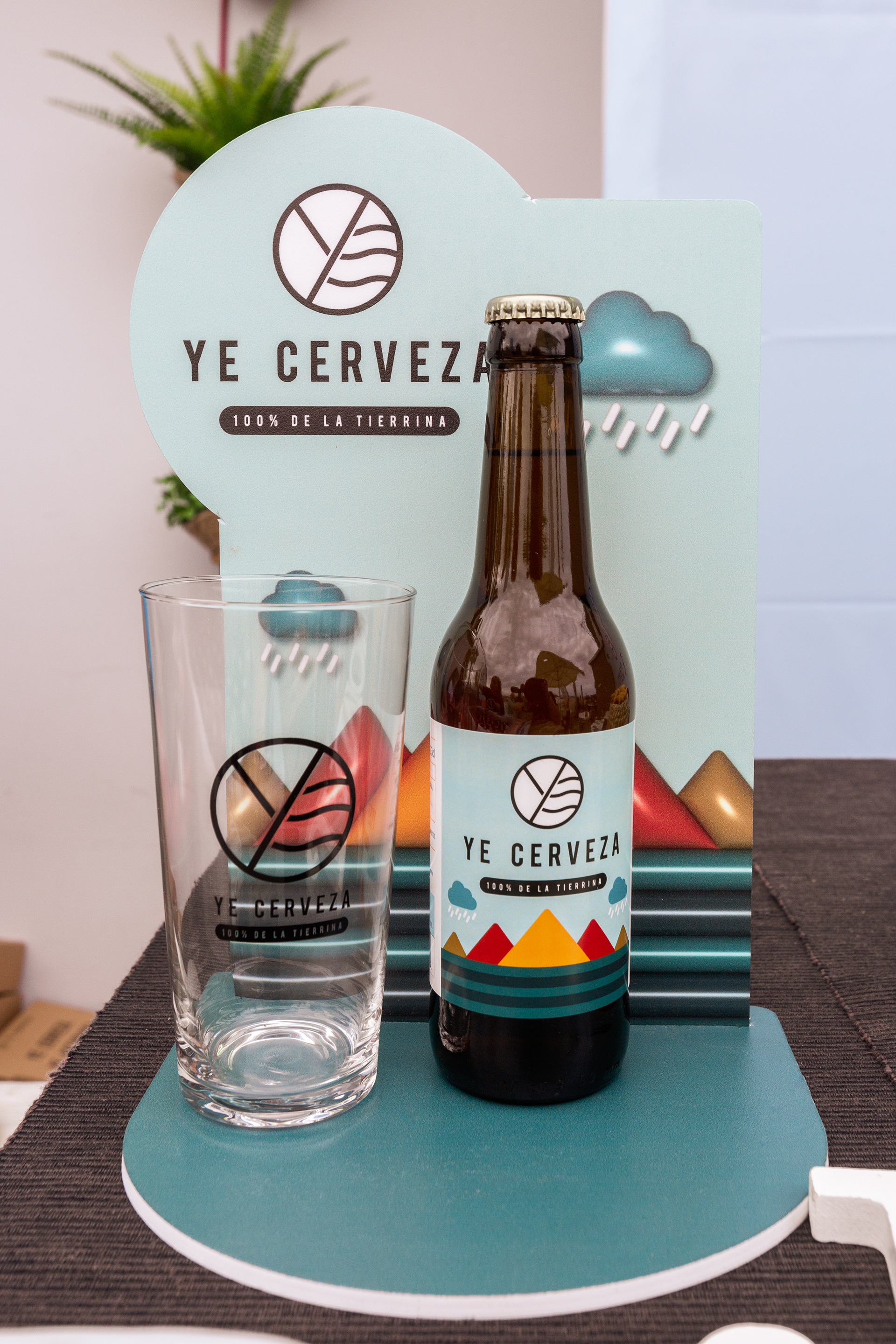 Botella+Vaso+expositor