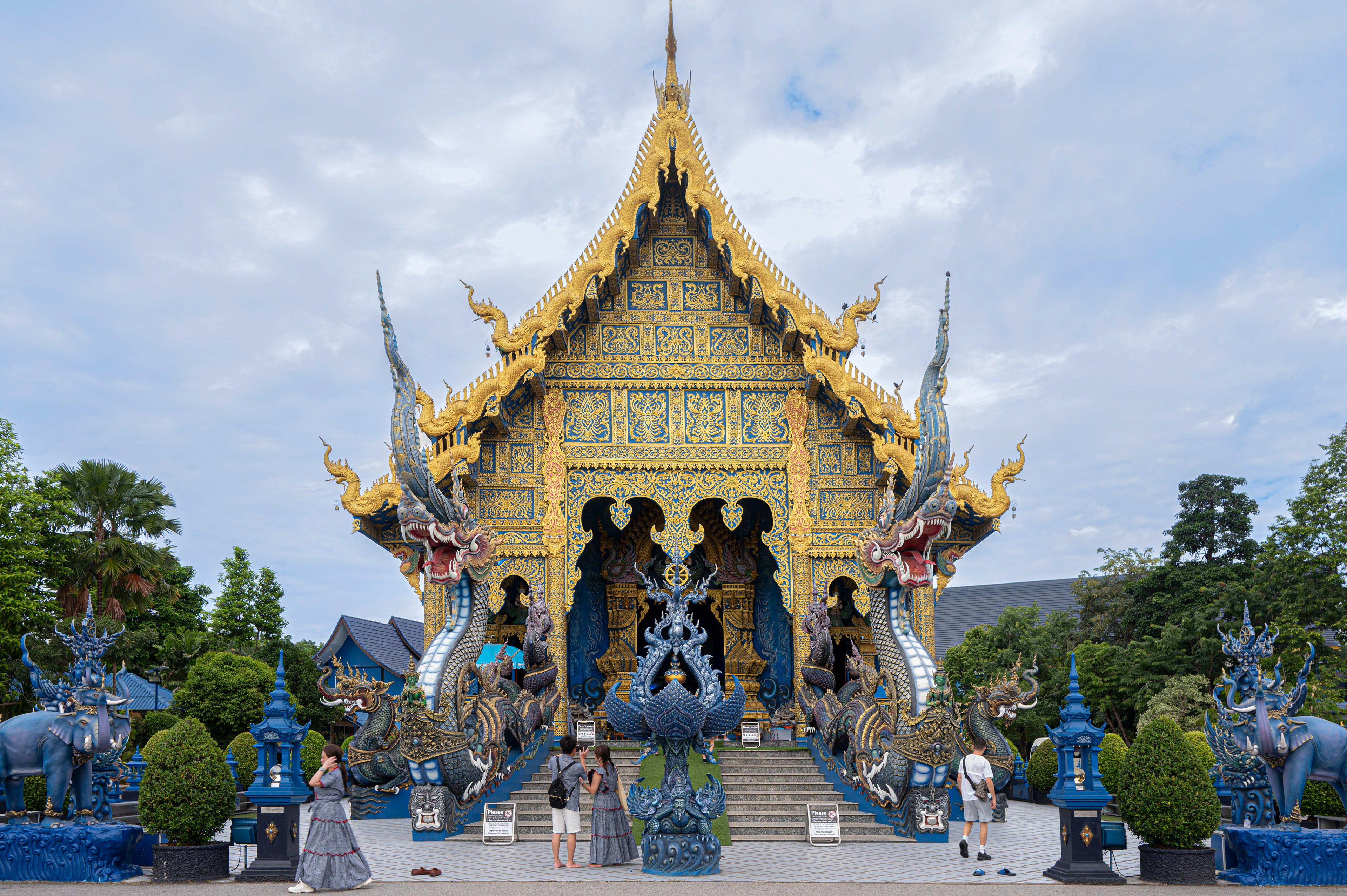 Wat Rong Suea Ten, Chiang Rai, Tailandia