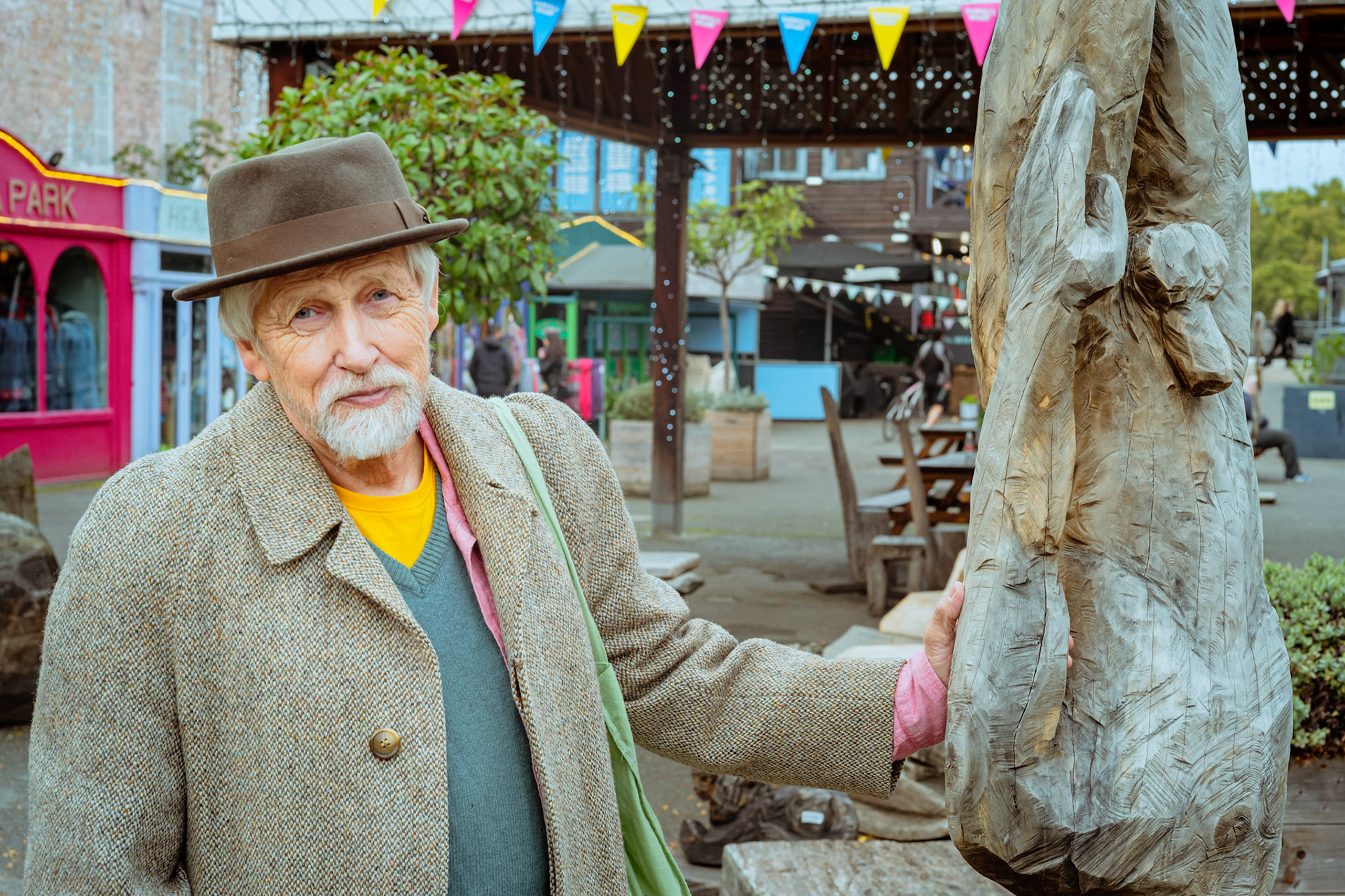 Friedel Buecking the sculptor by Michal Jeck