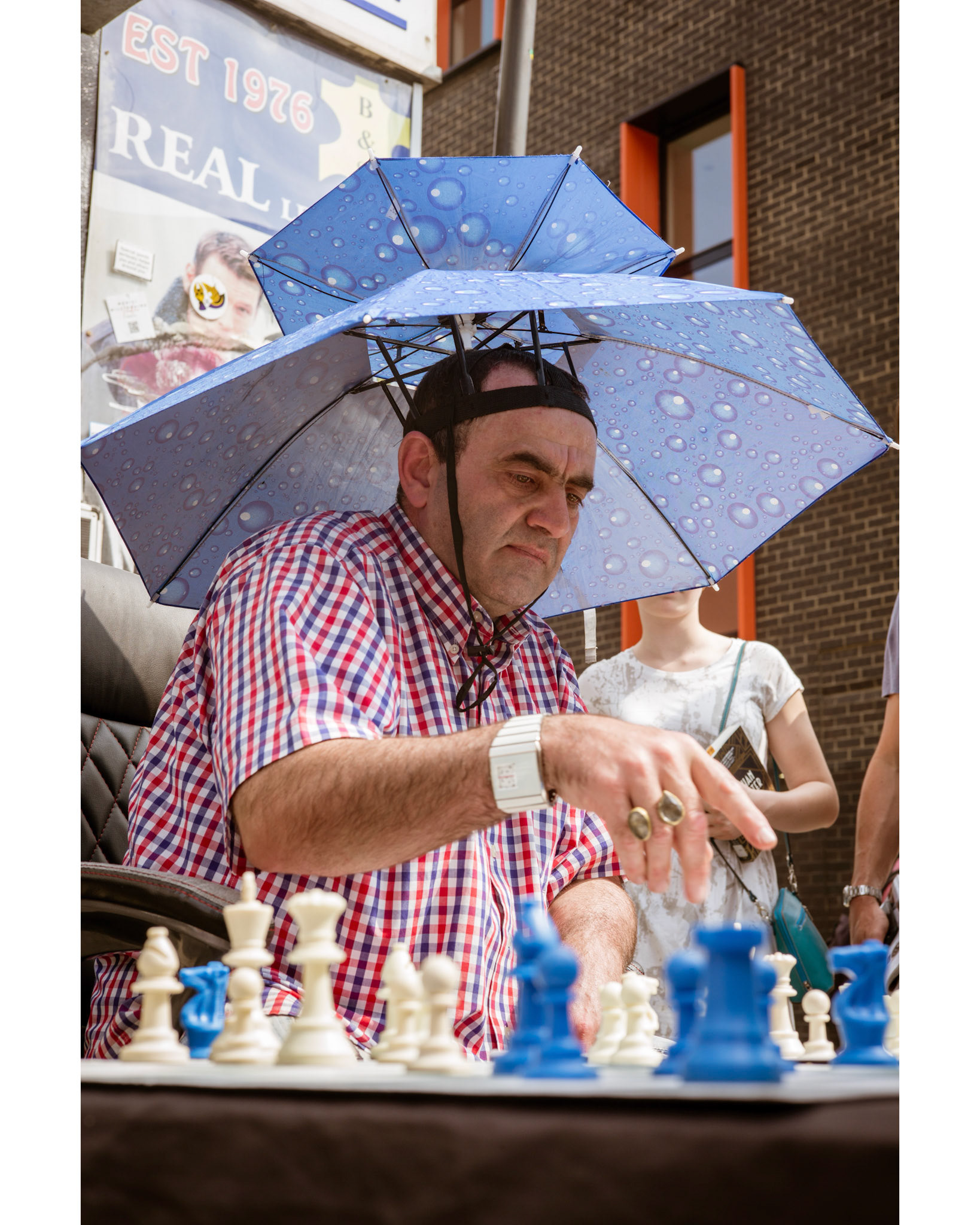 chess player in London street photography by © Michal Jeck