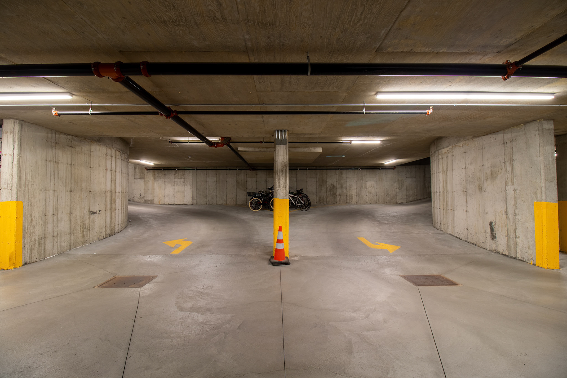 Place Frontenac stationnement intérieur