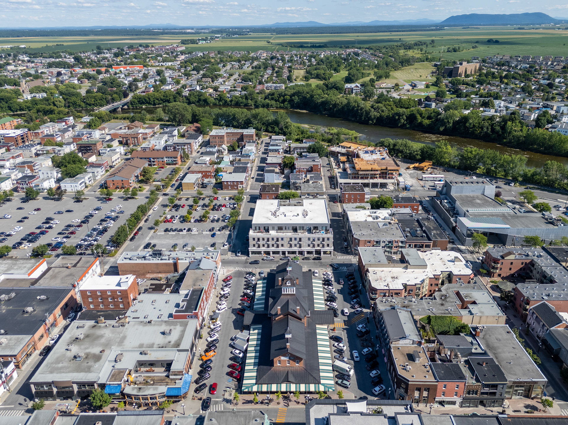 Place Frontenac vue aérienne