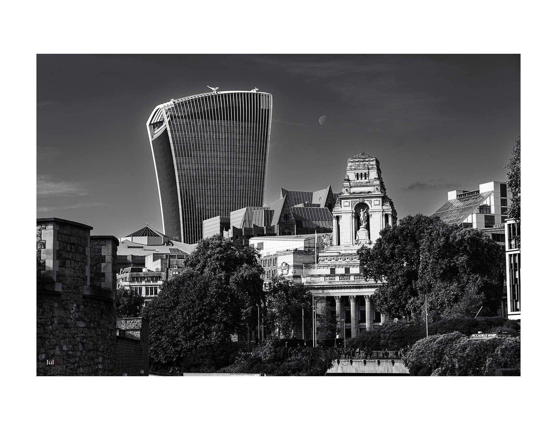 London 3