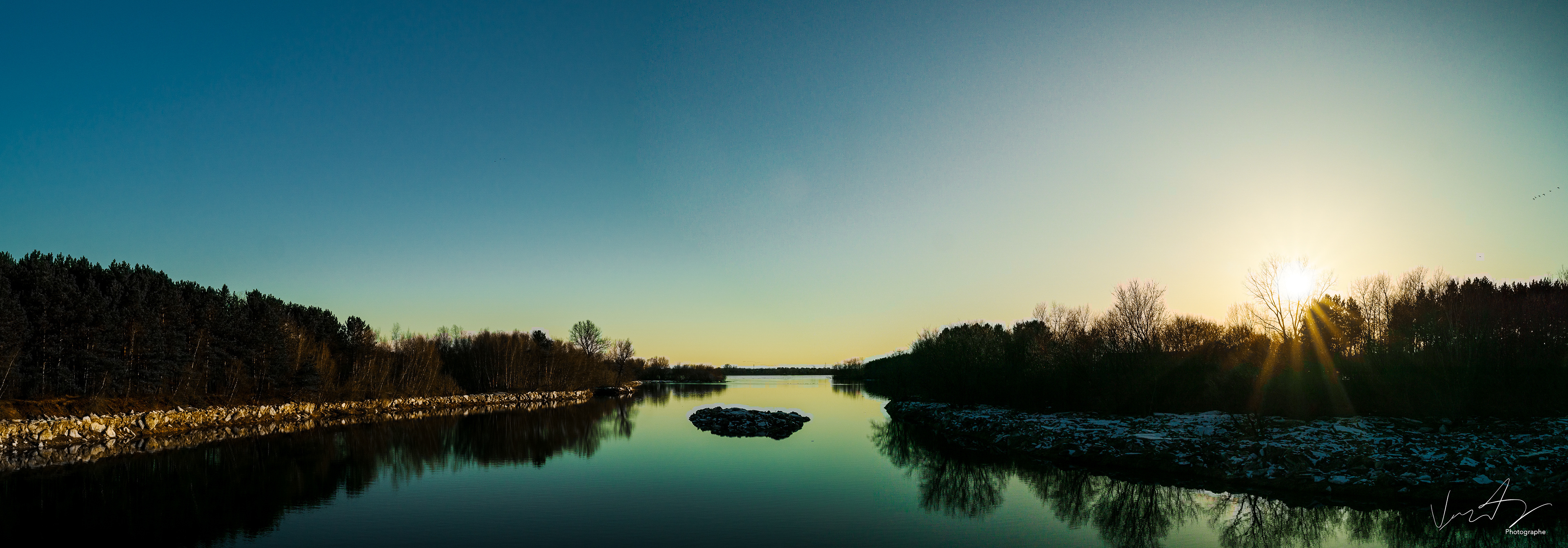 Reflets verdoyant sur la Rivière Bulstrode - Réservoir Beaudet - Victoriaville - 15 Mars 2024