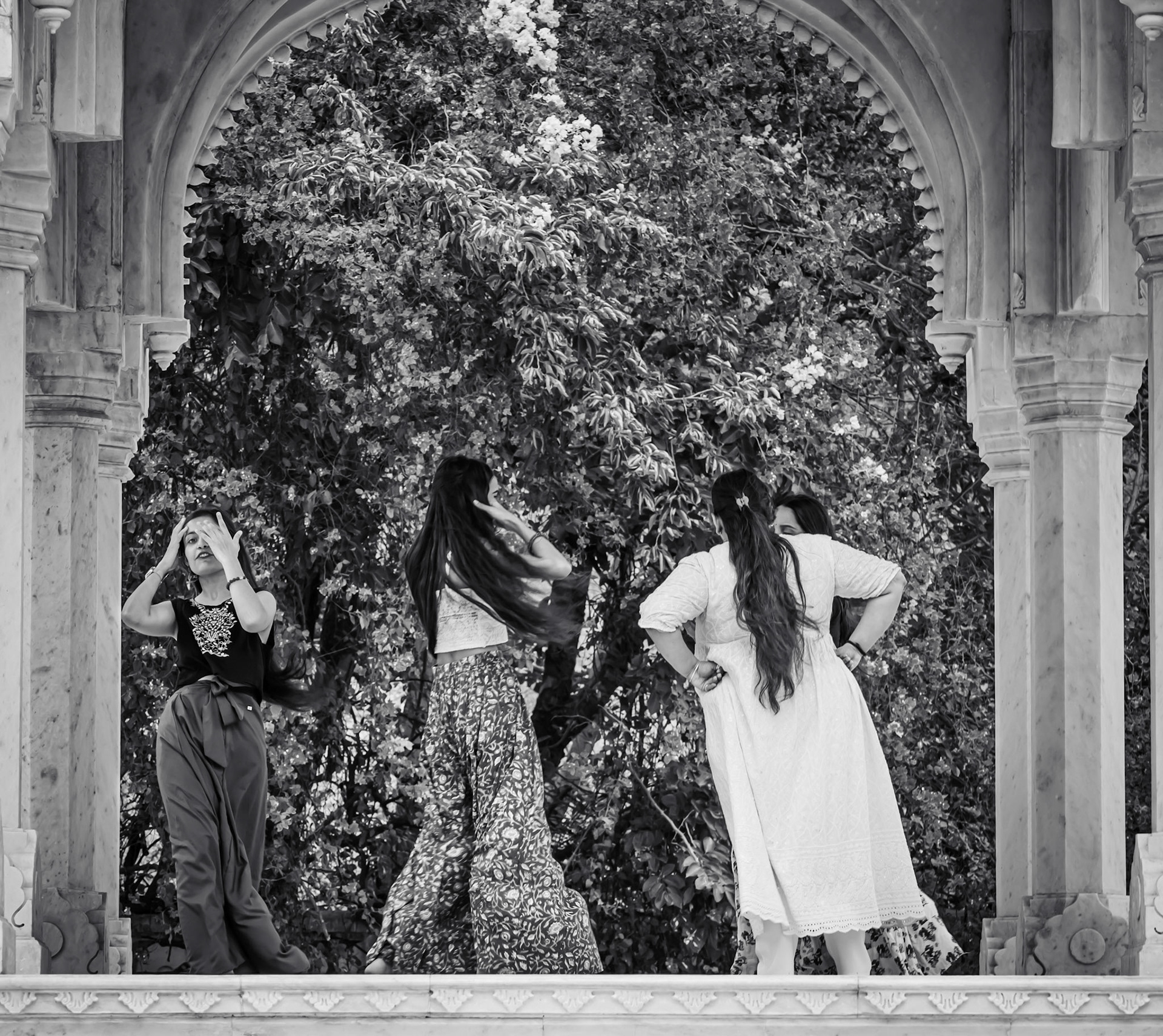 Girls dancing at the Royal Gaitor Tumbas Jaipur