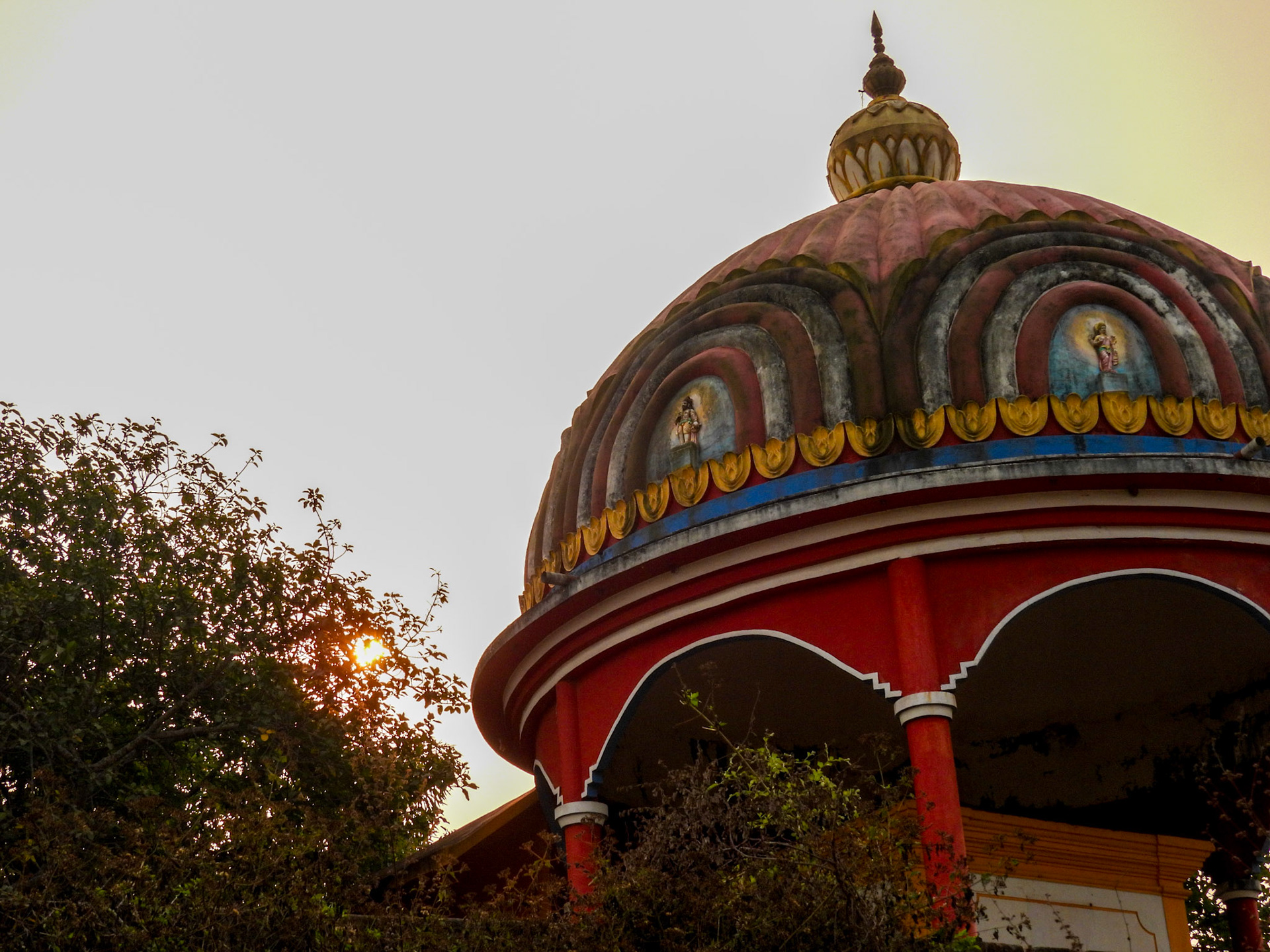 Giroba Temple Sunrise