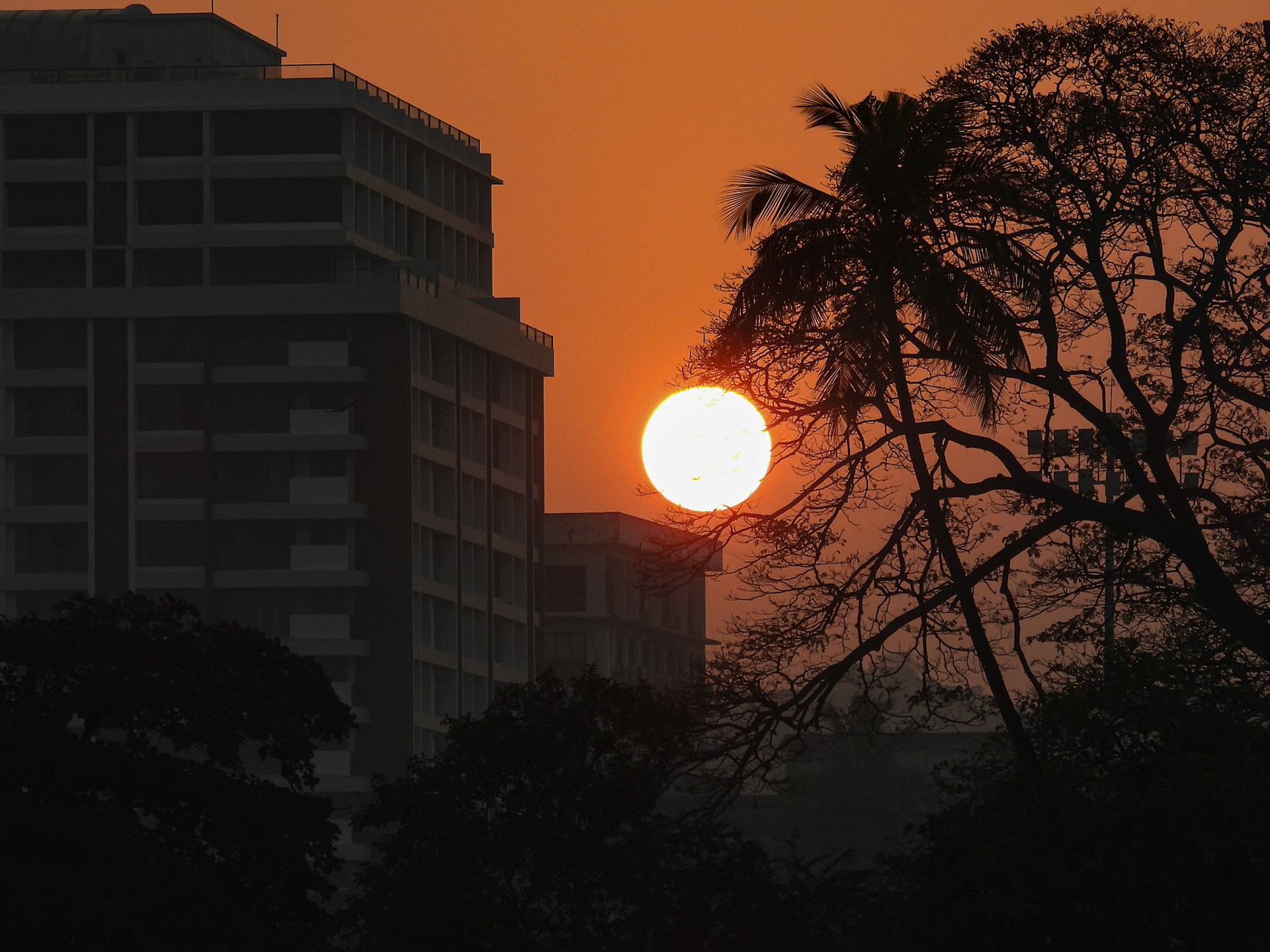 Sunrise in Panjim