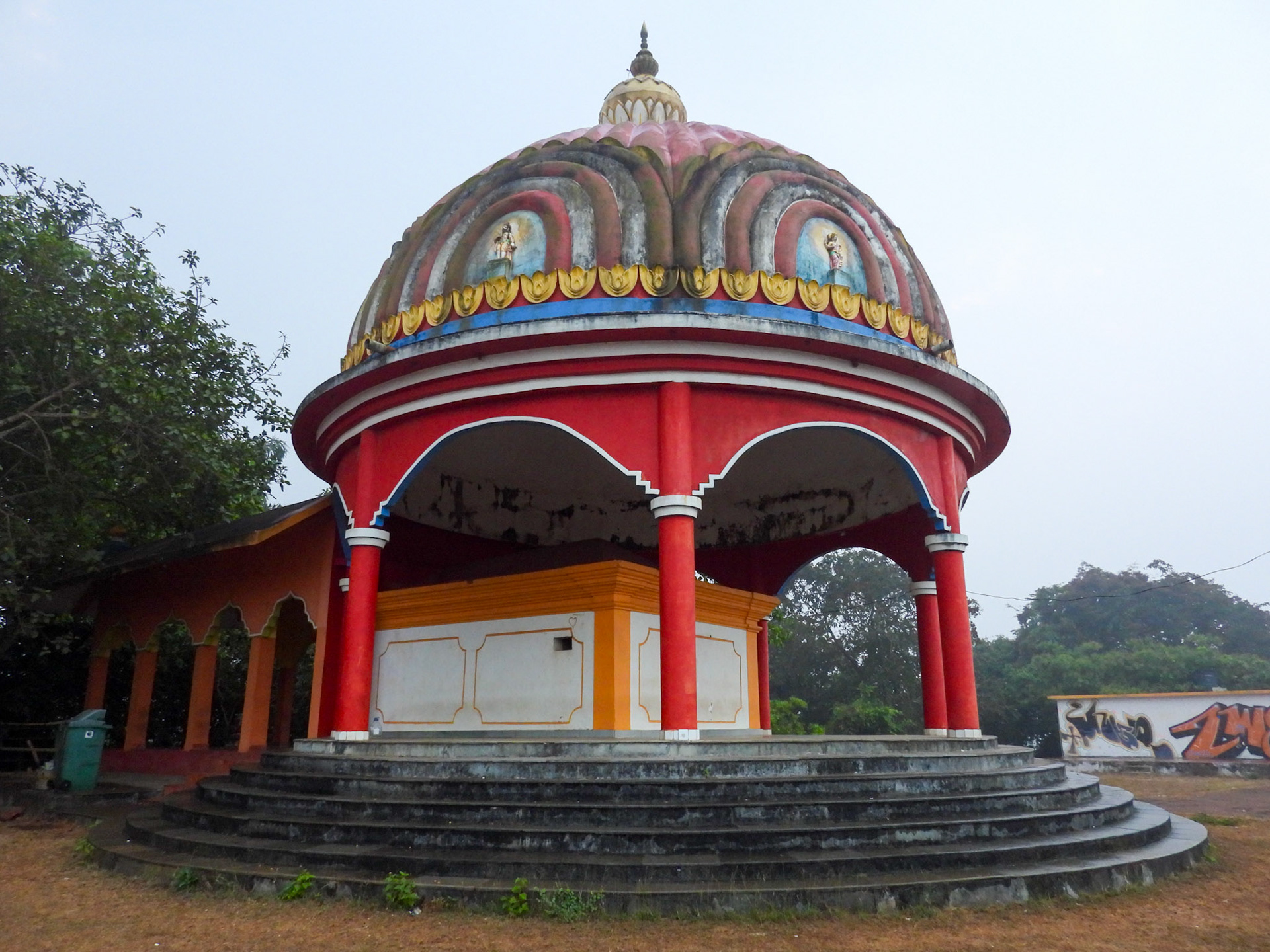 Rain on the steps at Giroba Temple