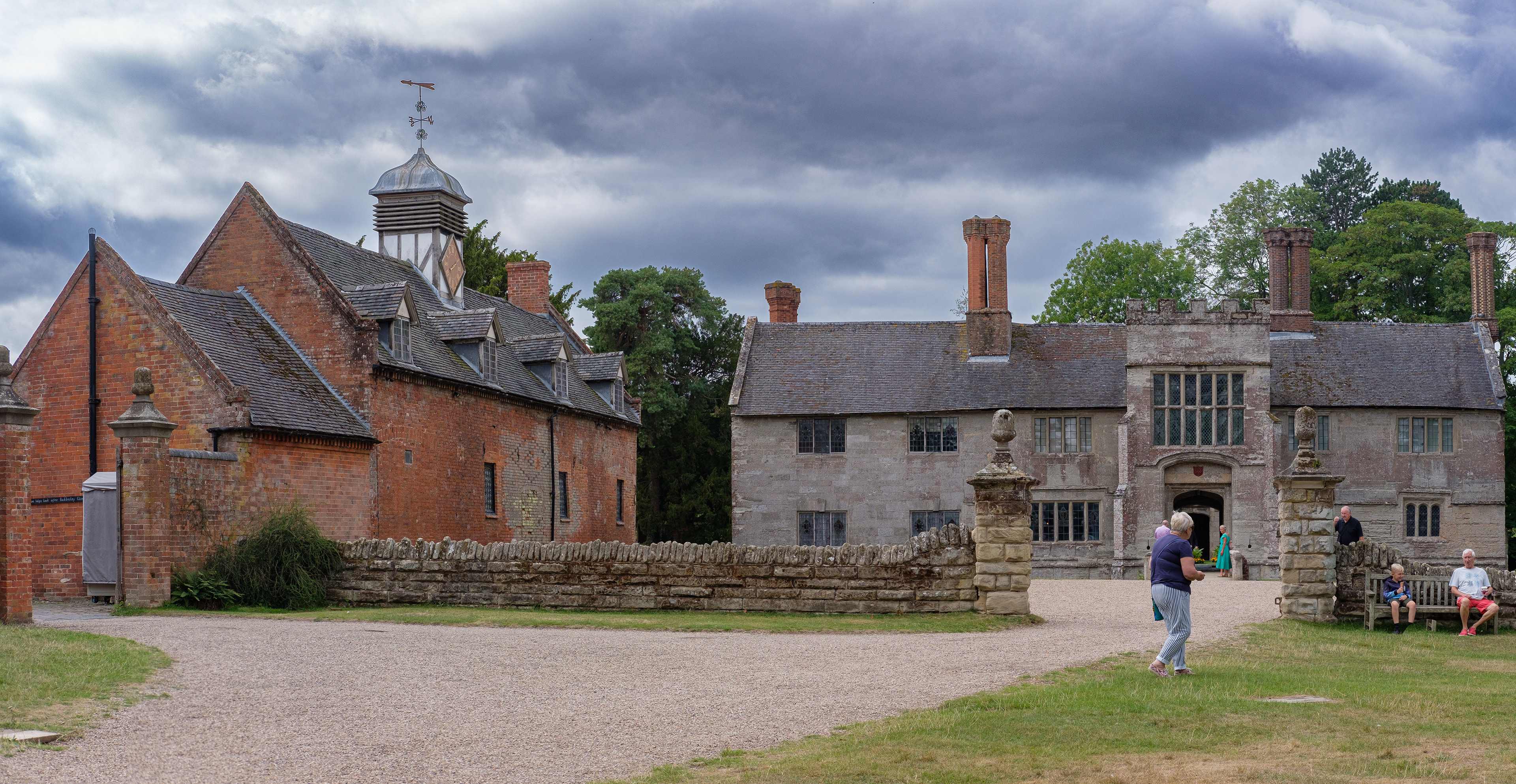 Packwood House