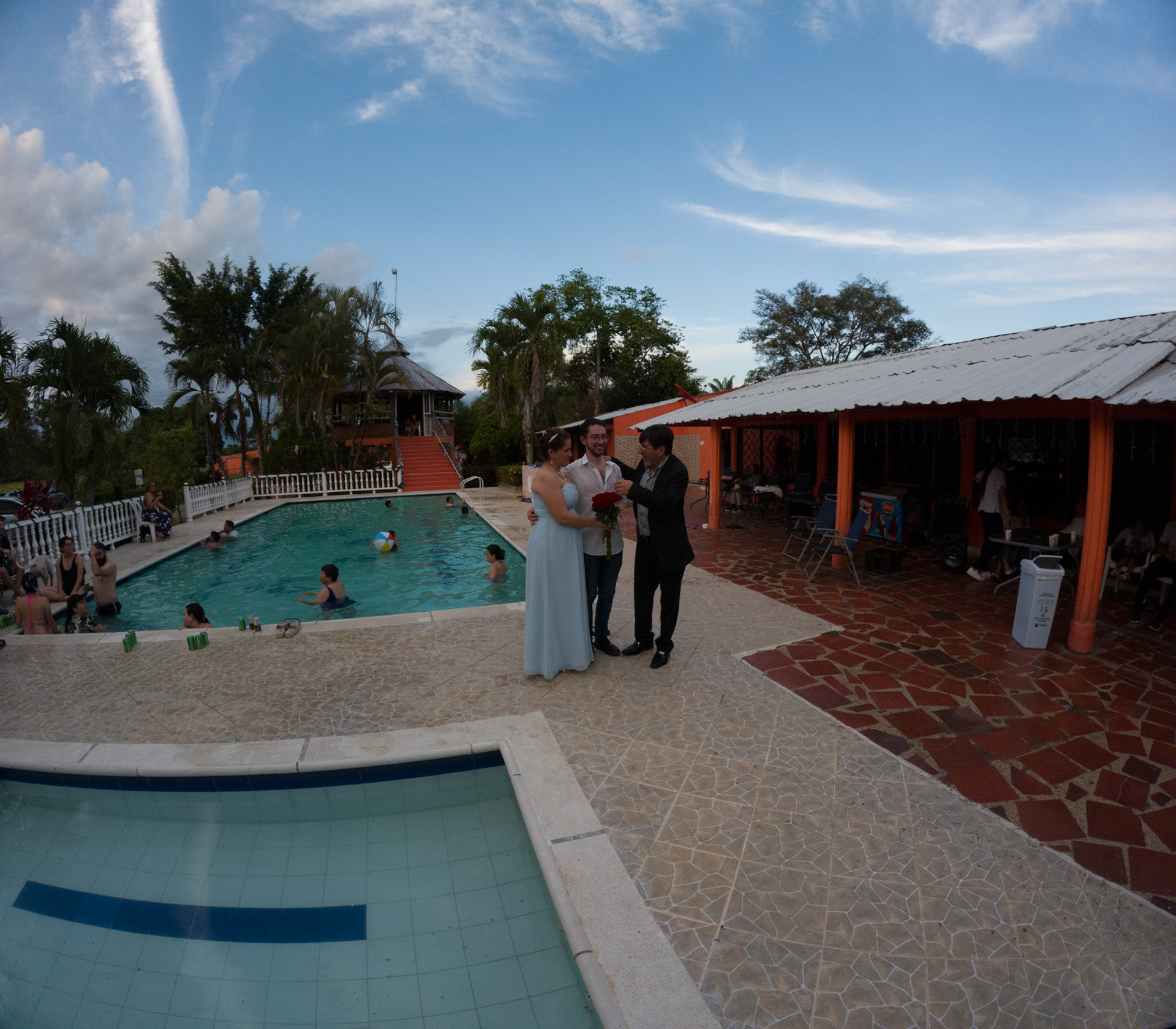 C:\DCIM\100GOPRO\GOPR2303.GPR