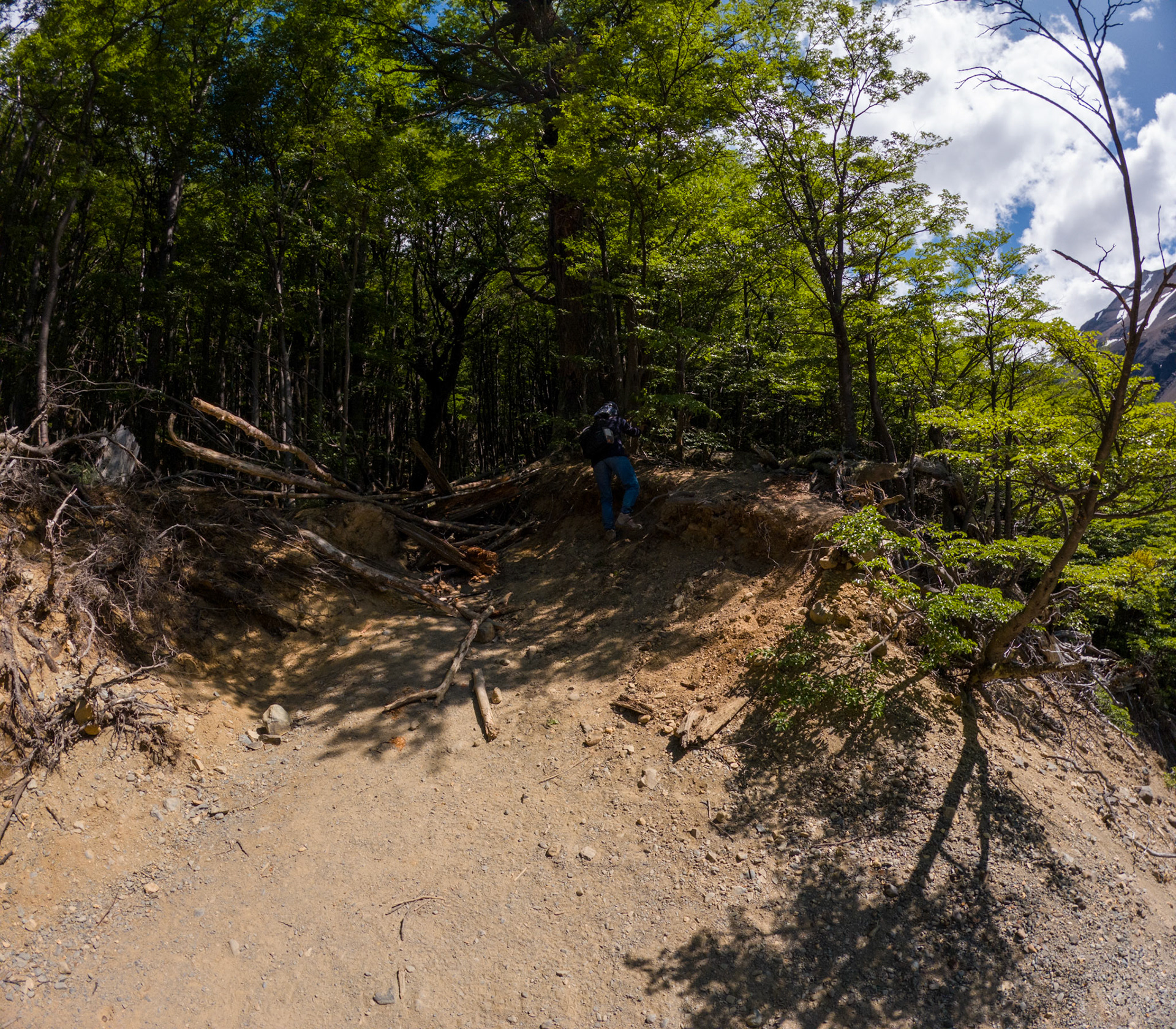 C:\DCIM\100GOPRO\GOPR0921.GPR