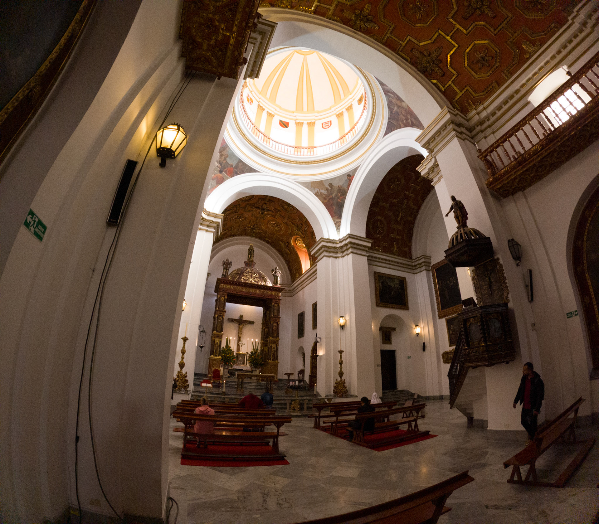 C:\DCIM\100GOPRO\GOPR2206.GPR